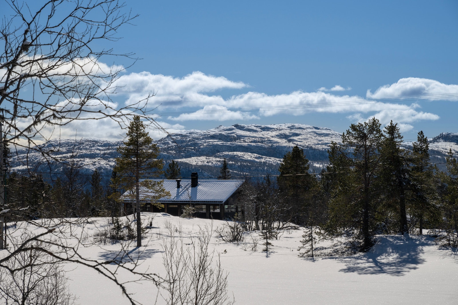 Skareseter hytteområde ligger skjermet og usjenert til i naturlige omgivelser. Galleribilde