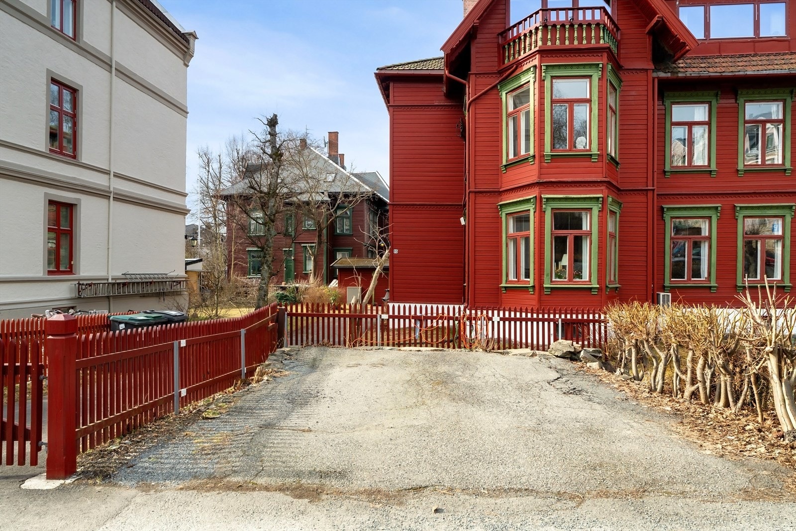 Sameiet har tre biloppstilingsplasser som fordeles etter ansiennitet Galleribilde