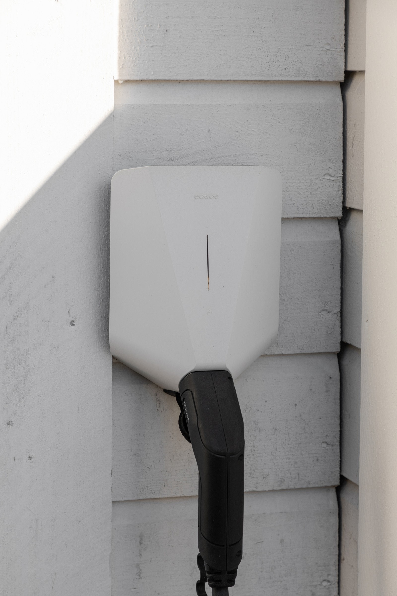 Elbil-lader medfølger. Galleribilde