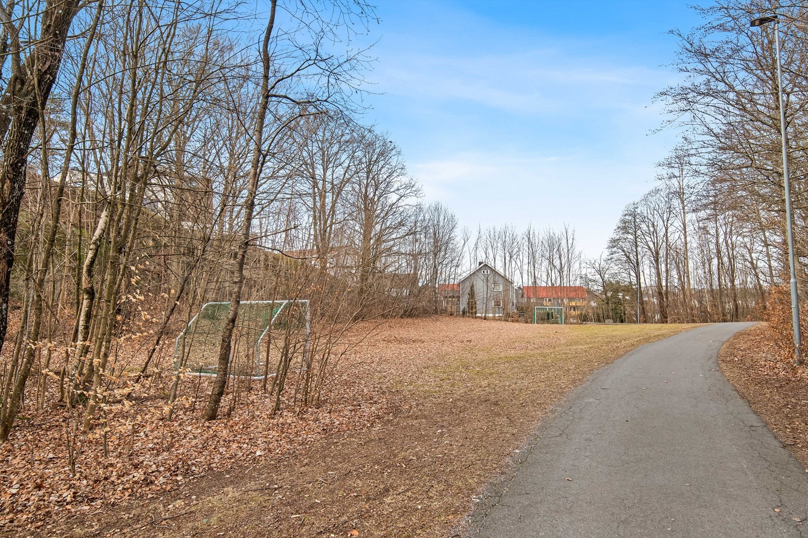 Fotballbane like i nærheten Galleribilde