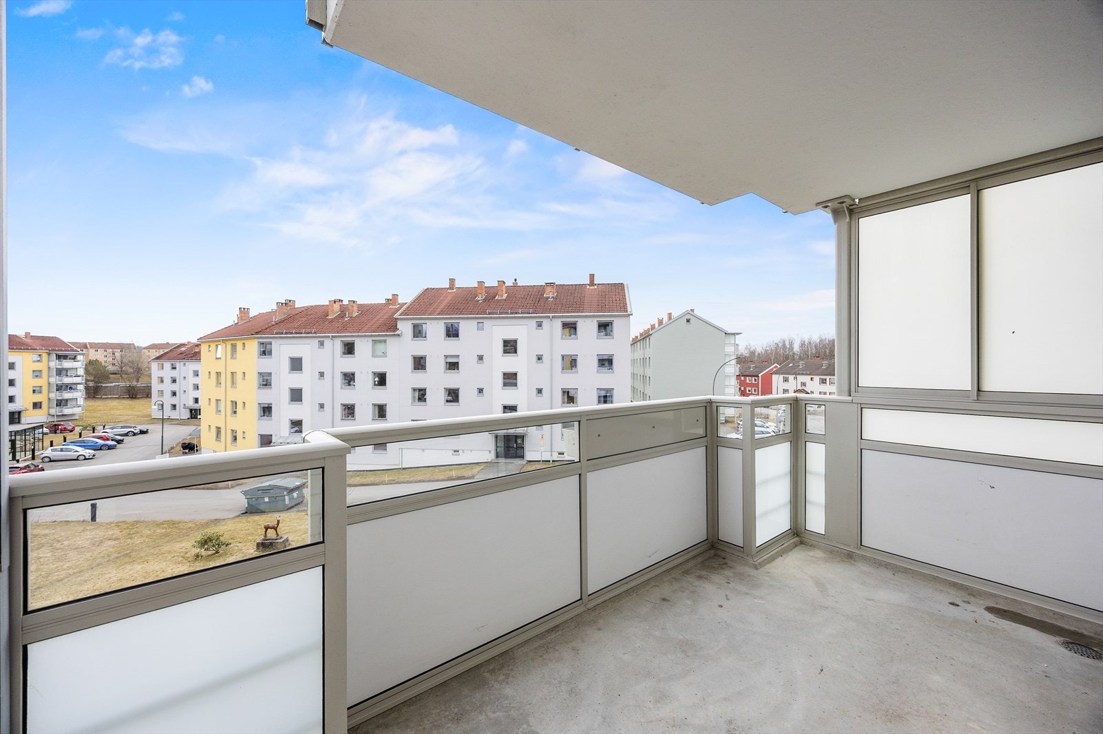 Sydøstvendt balkong på ca. 7 kvm. Galleribilde