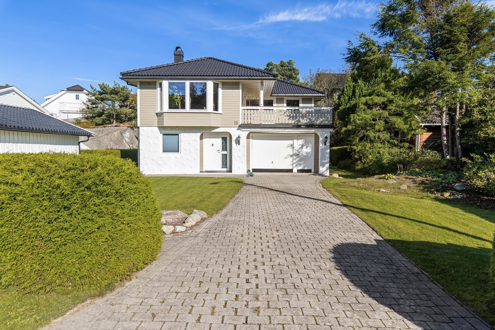 Nordvik v/Christoffer Kvalshaugen har gleden av å ønske velkommen til Korsholmveien 18! Galleribilde