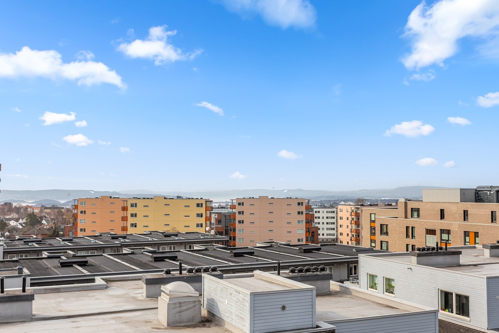 Utsikt fra takterrassen. Galleribilde