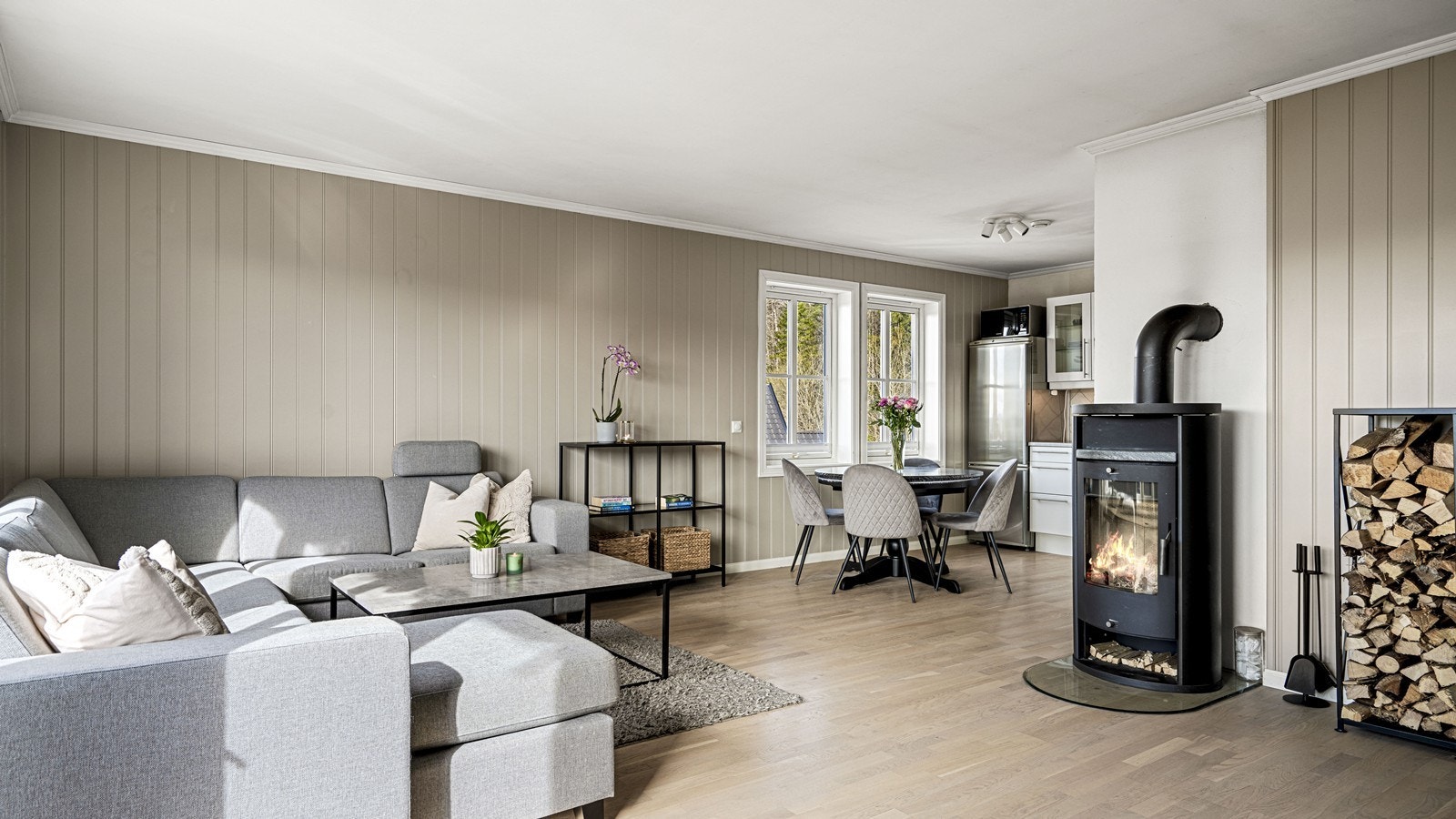 Vedovn i stuen Galleribilde