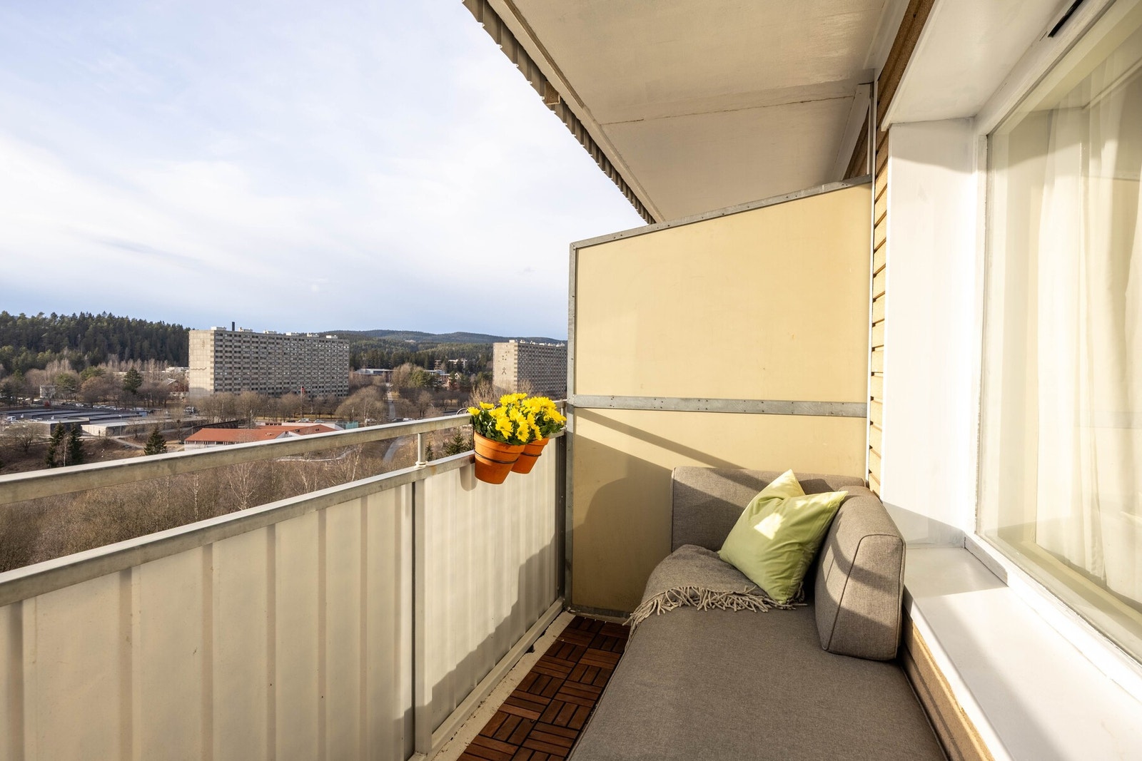 Plass til loungesett og bord. Galleribilde