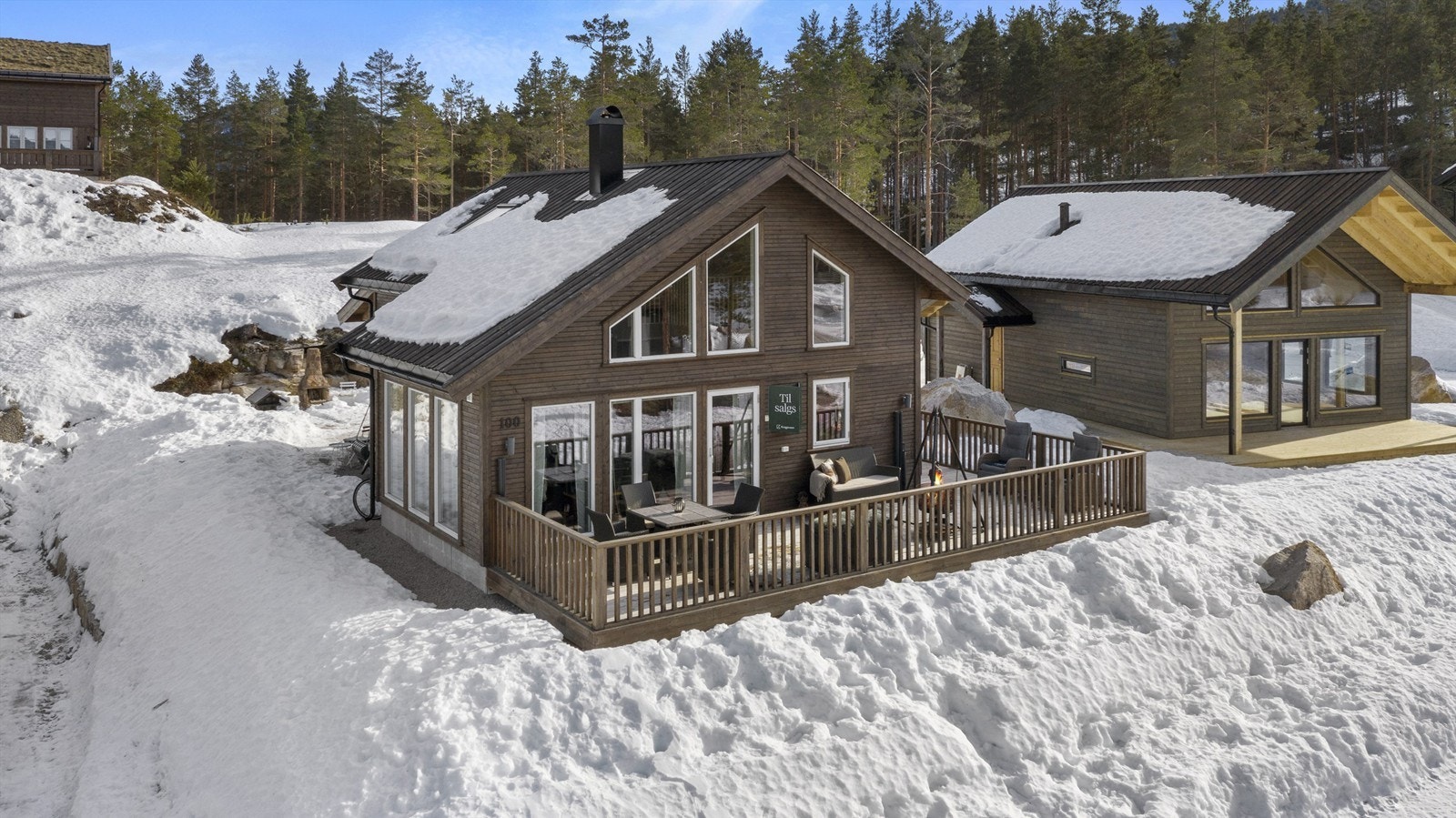 Krogsveen v/Vindum ønsker velkommen til Krodalvegen 100! Galleribilde