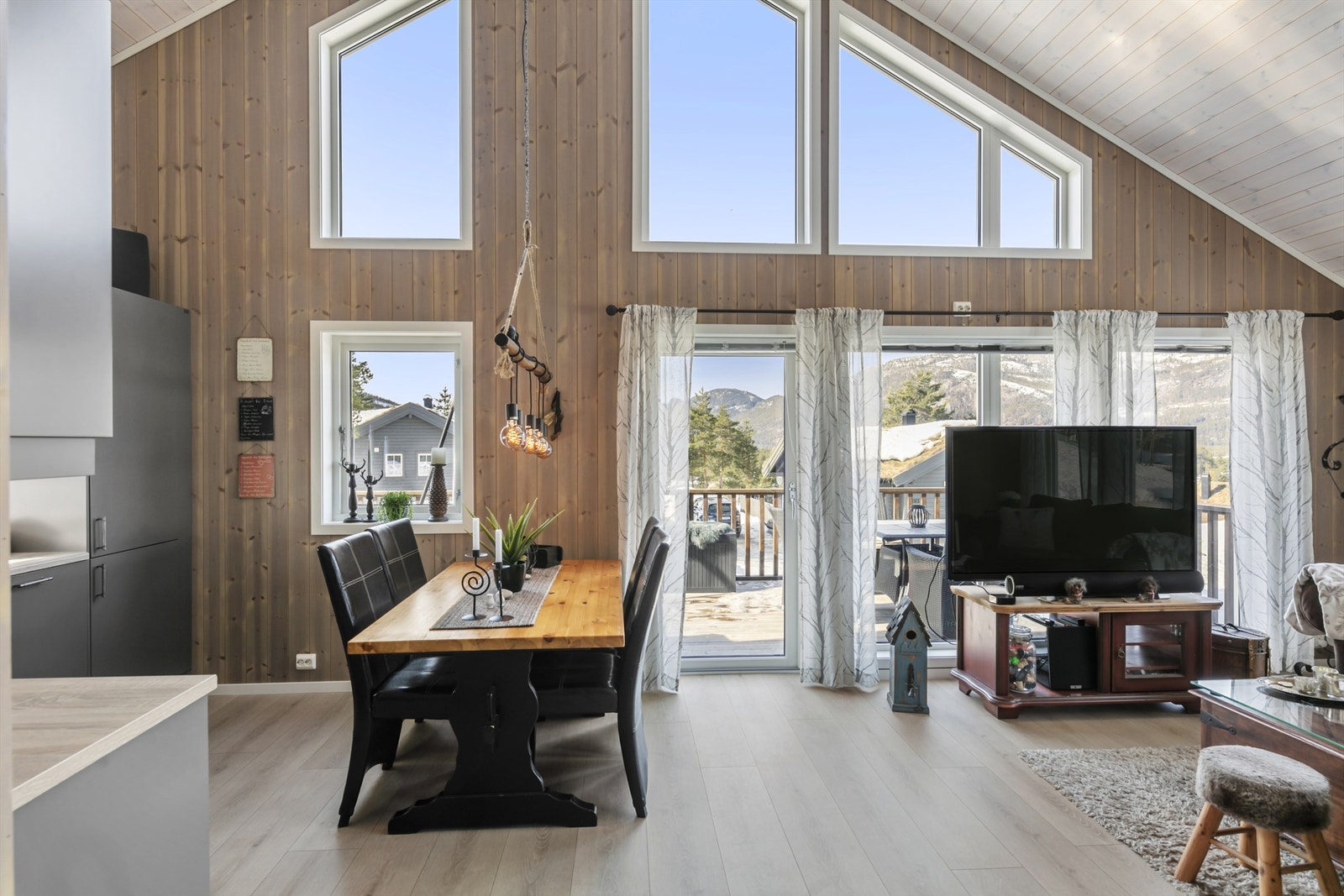 Fin plass til spisestuen Galleribilde