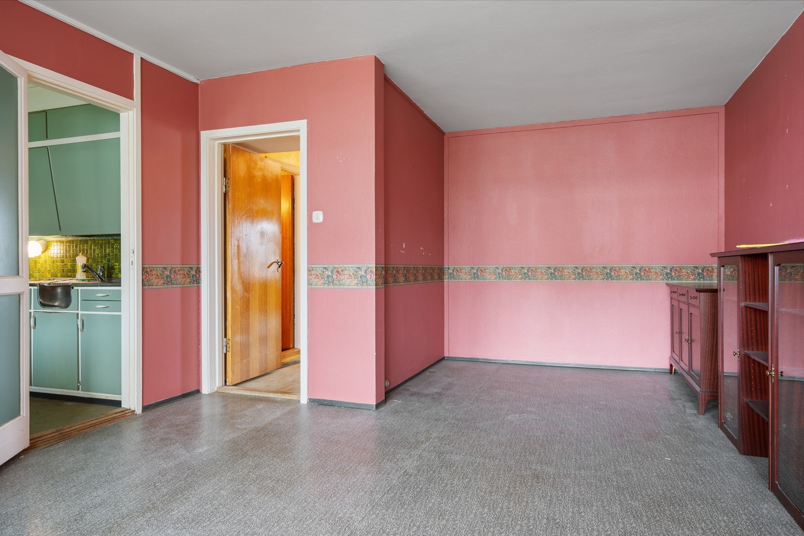 Romslig god stue Galleribilde