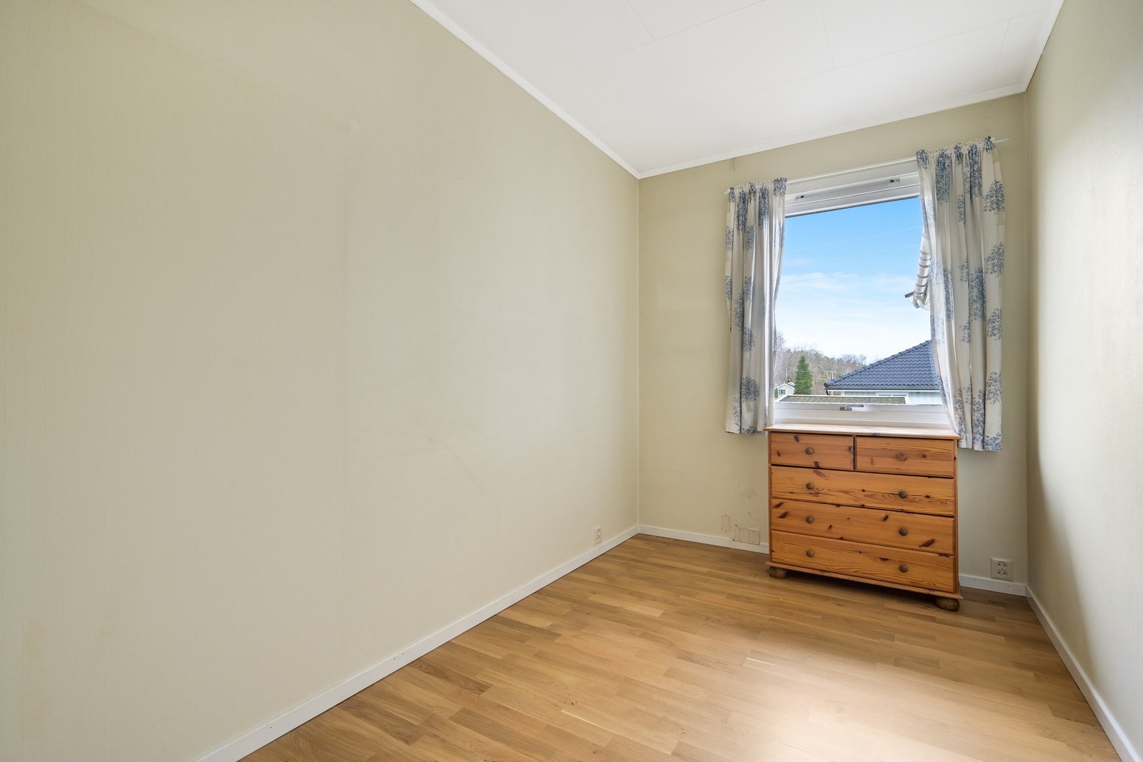 Soverom- et fint barnerom eller kontor? Galleribilde