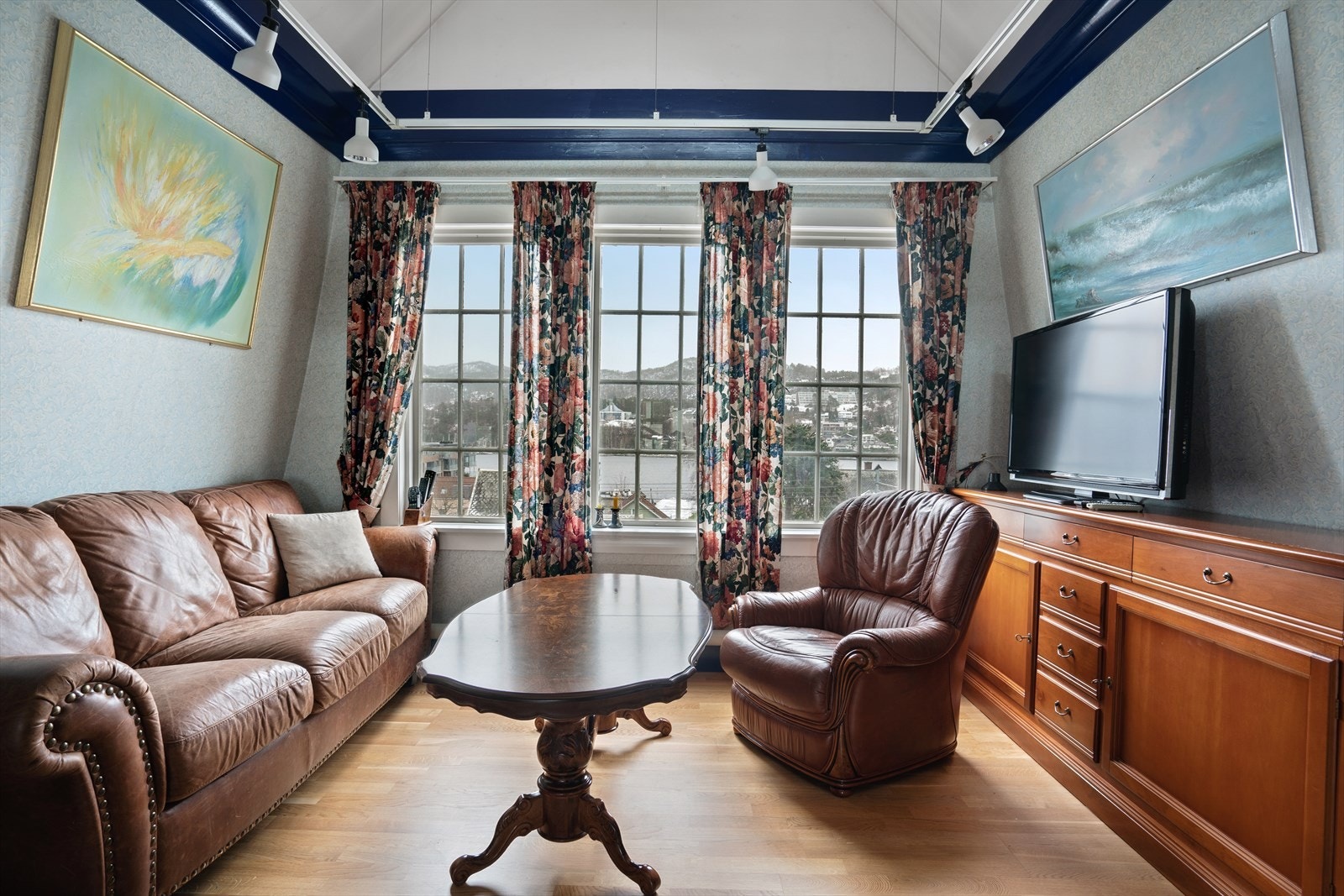 Stue 2.etg. Galleribilde