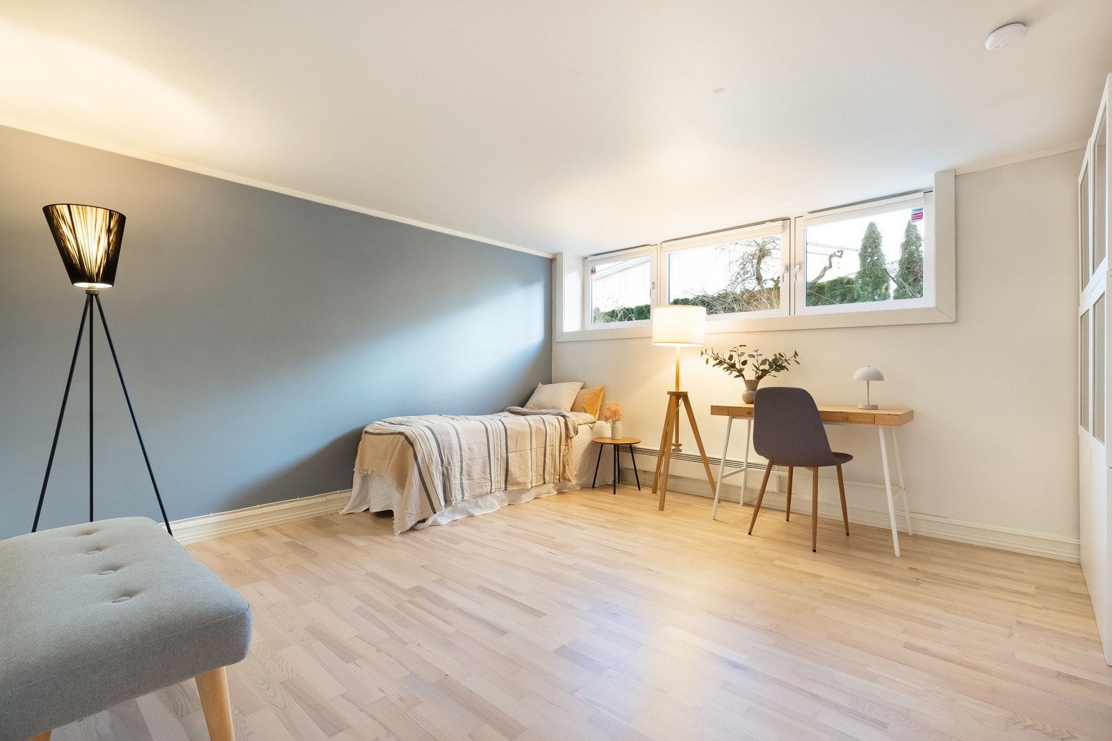 Soverom 3 i kjelleretasjen. Perfekt som gjesterom eller hjemmekontor. Galleribilde