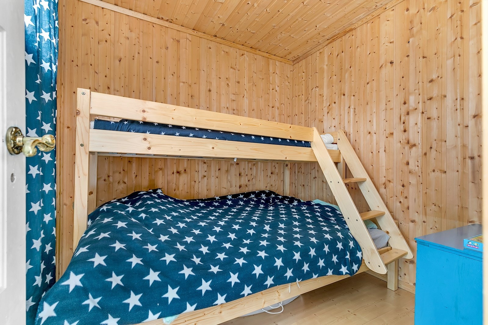 Rommene har god plass for køyeseng. Galleribilde