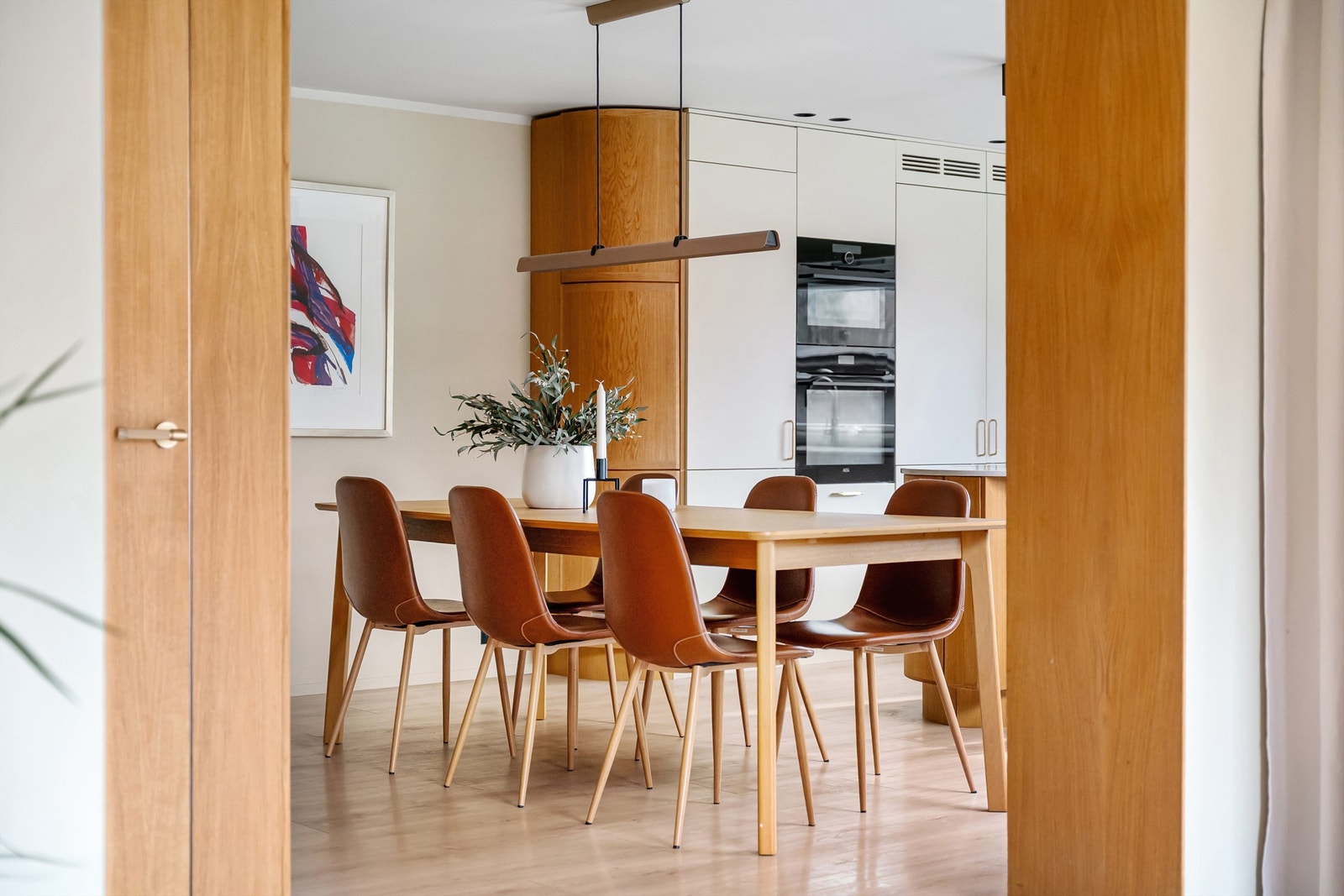 Innbydende og delikat familiebolig Galleribilde