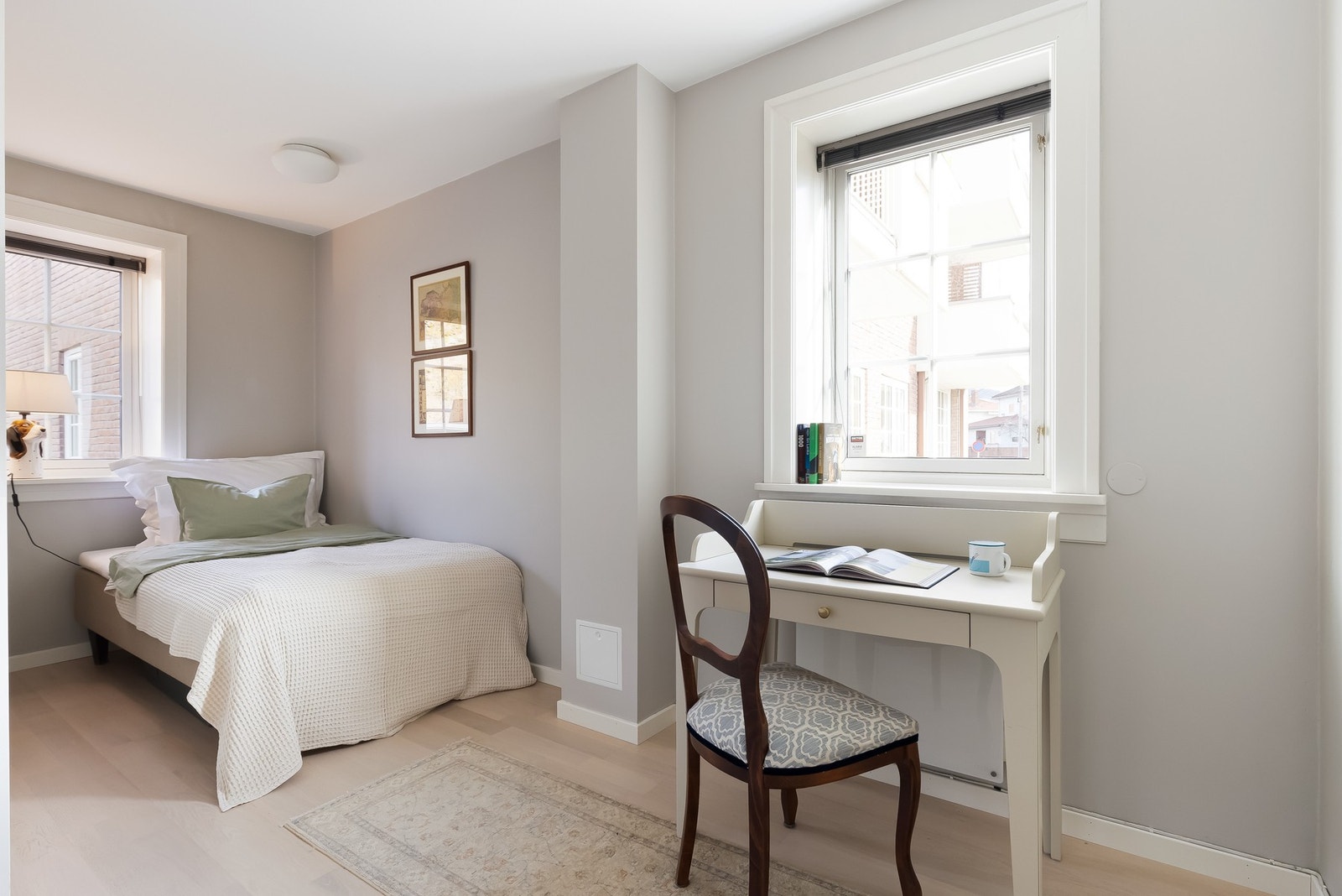 Soverommene er vendt mot rolige fellesområder, så her er alt lagt til rette for en god natt med søvn. Galleribilde