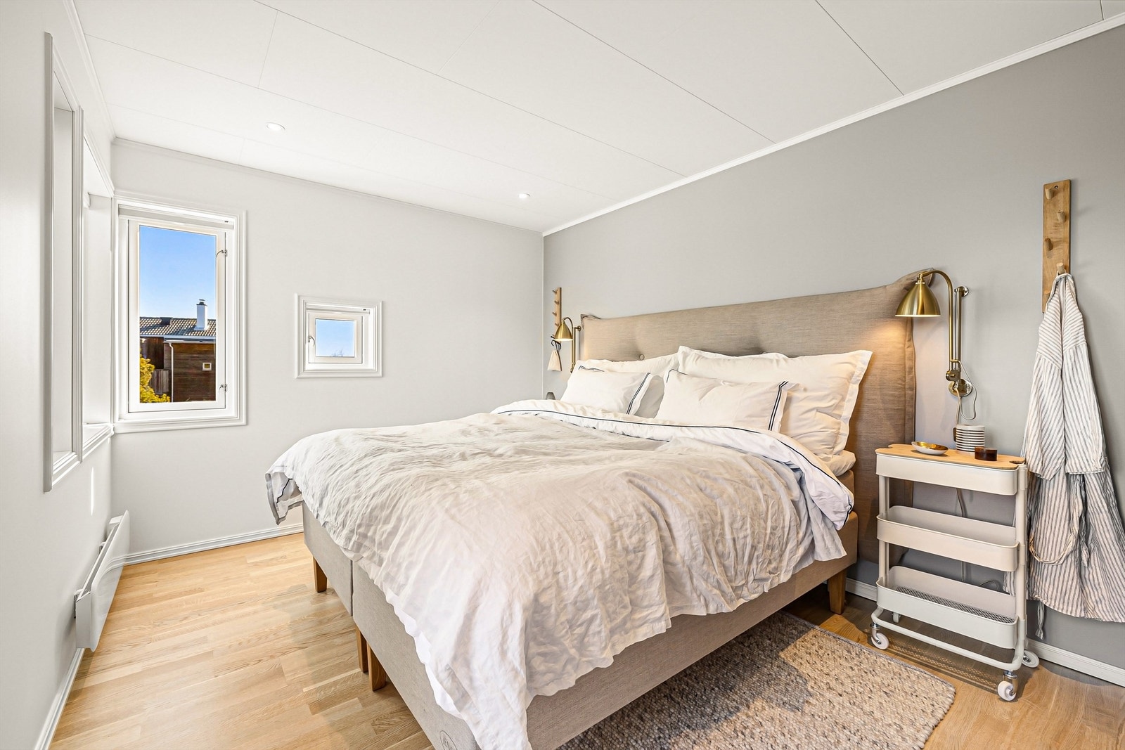 Smart Mill panelovn er montert blant annet i hovedsoverommet. Galleribilde