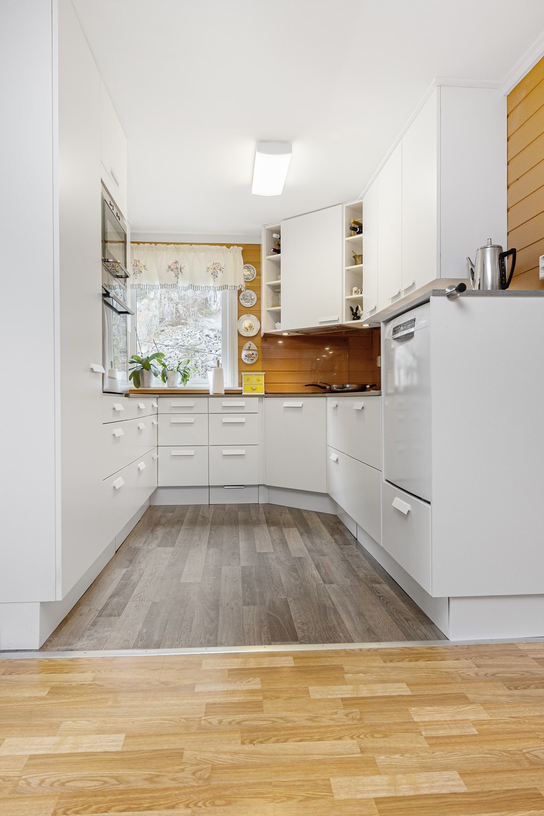 Flott kjøkken. Galleribilde