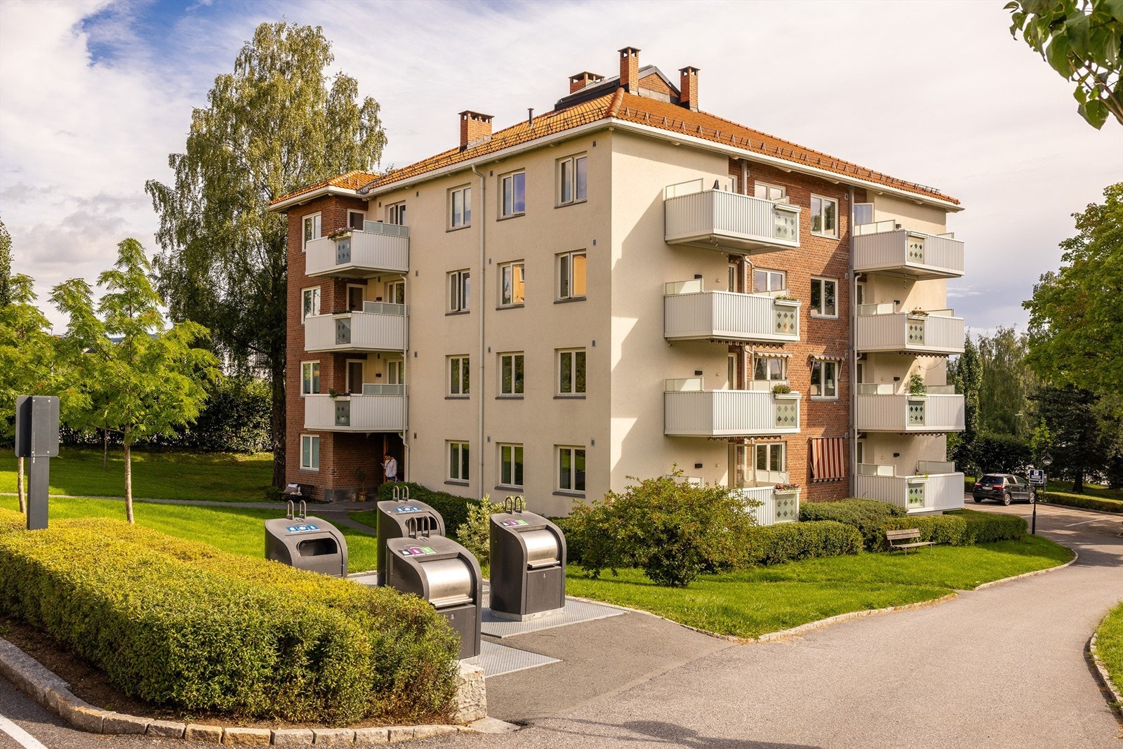 Leiligheten ligger i et sentralt og populært boligområde på Keyserløkka i Oslo. Galleribilde