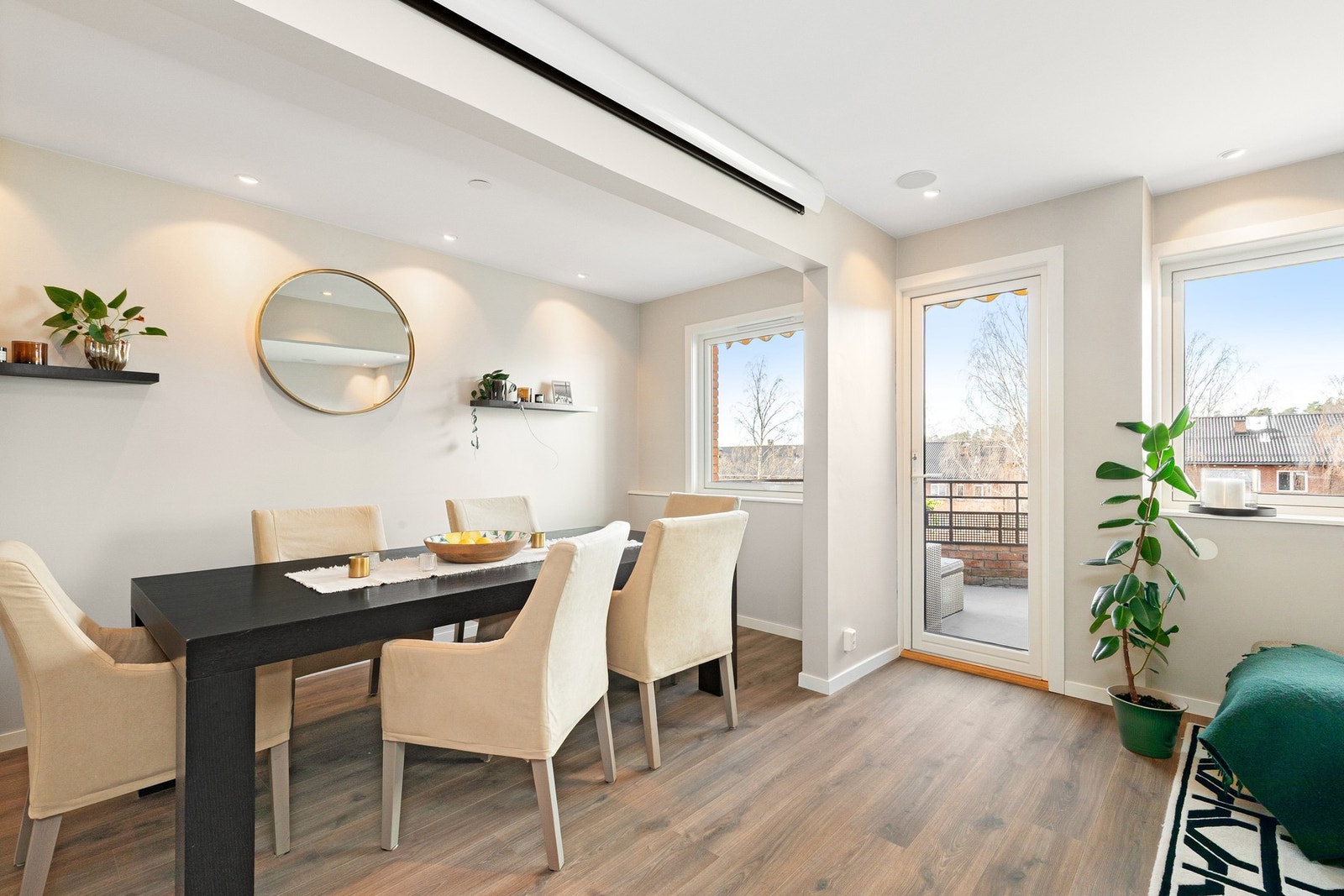 Mulighet for etablere et ekstra rom ved å sette opp lettvegg. Opprinnelig soverom. Galleribilde