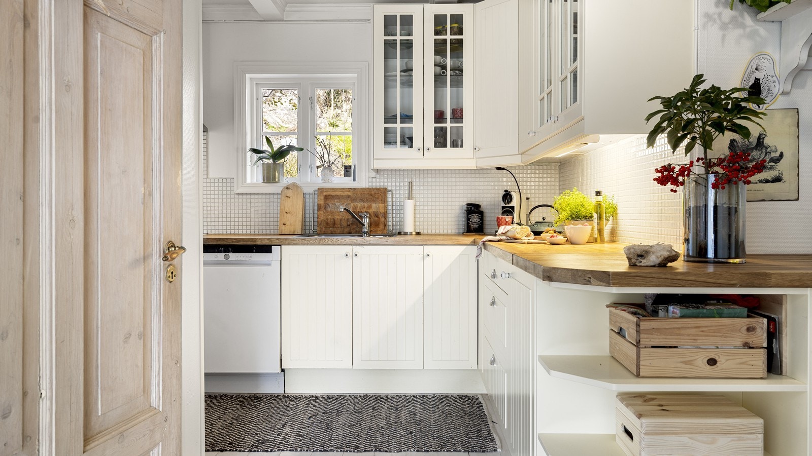 Her er det godt med benkeplass Galleribilde