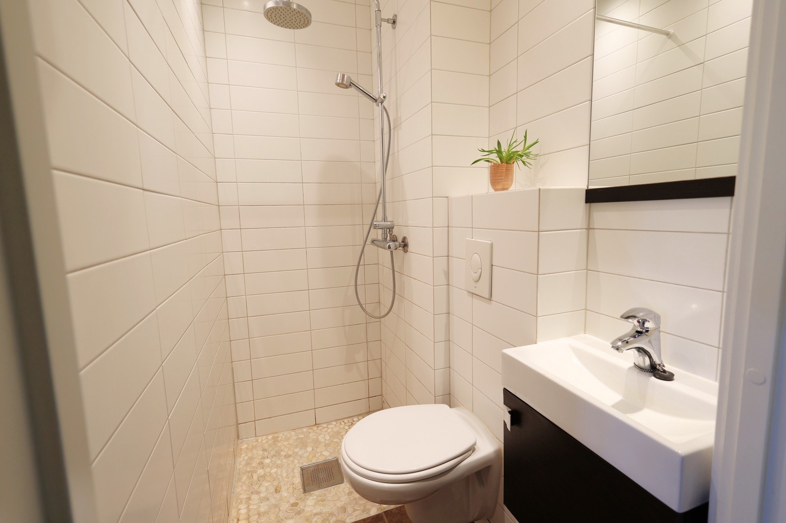 Regnfallsdusj Galleribilde