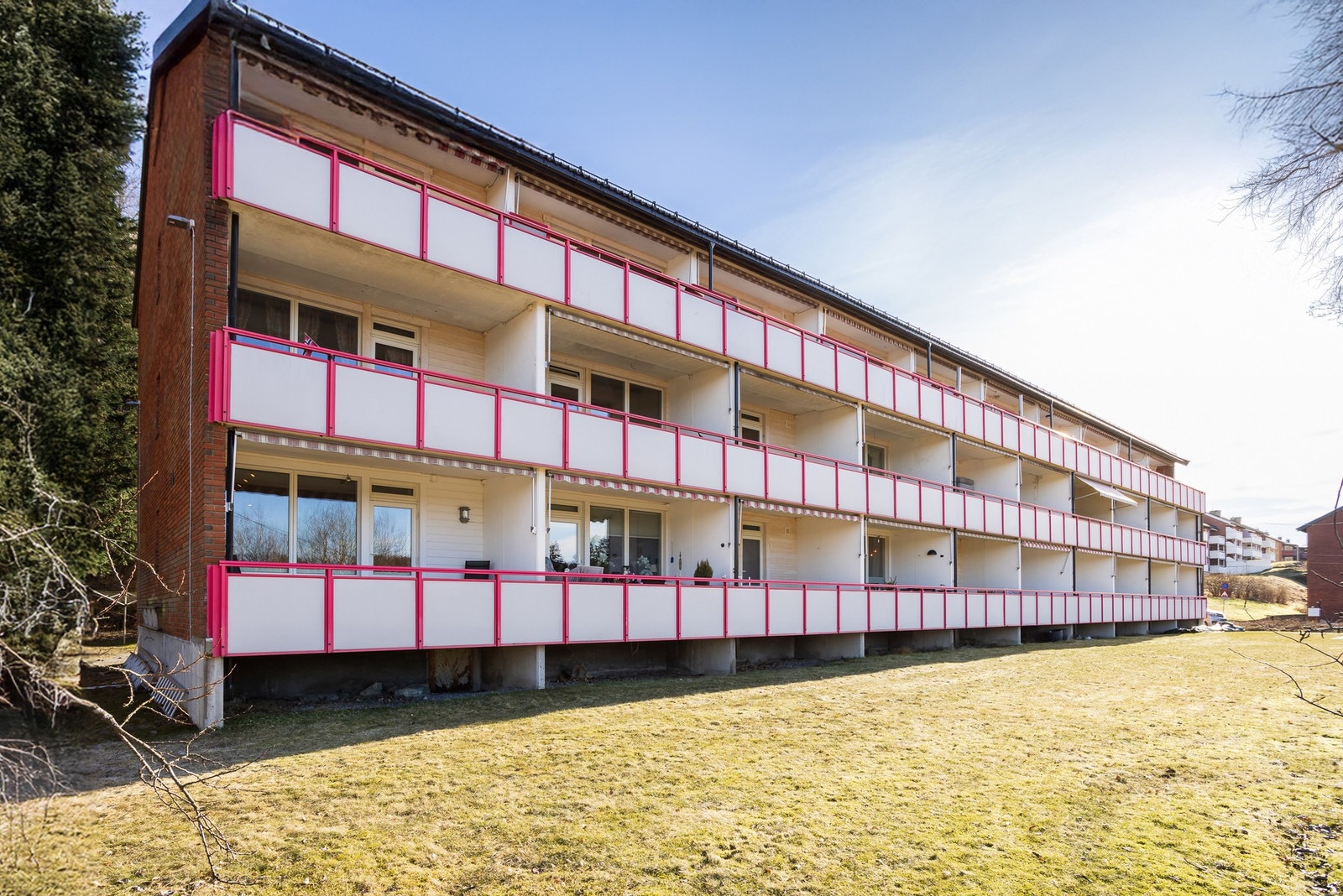 Leiligheten ligger på Eidanger i Porsgrunn og har nærhet til Universitet og Porsgrunn sentrum Galleribilde
