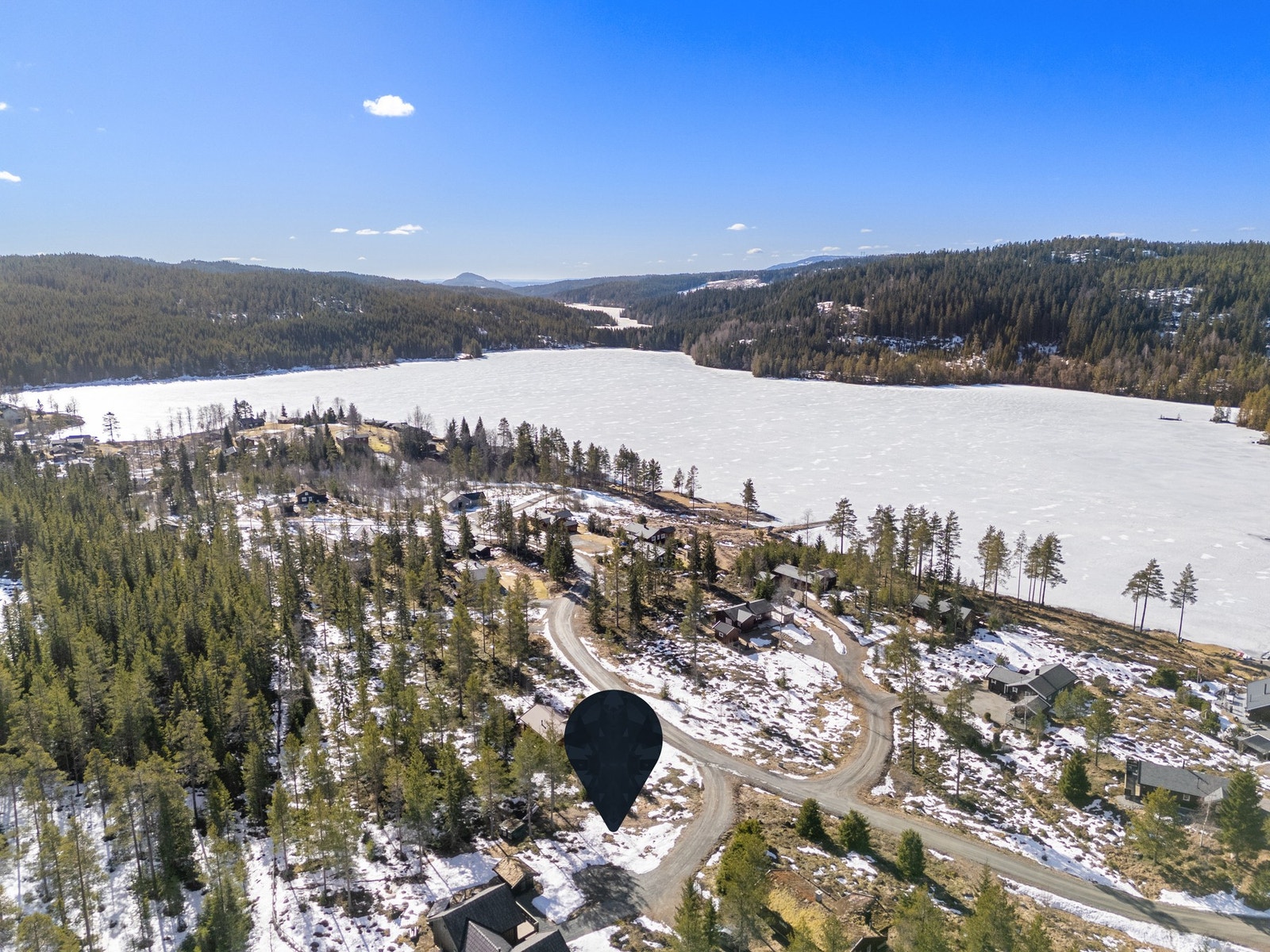 Velkommen til Granerudsjøvegen 35, presentert av Nina Dæhli Harviken.
Foto: Pil Branding (Kim Rognmo). Galleribilde