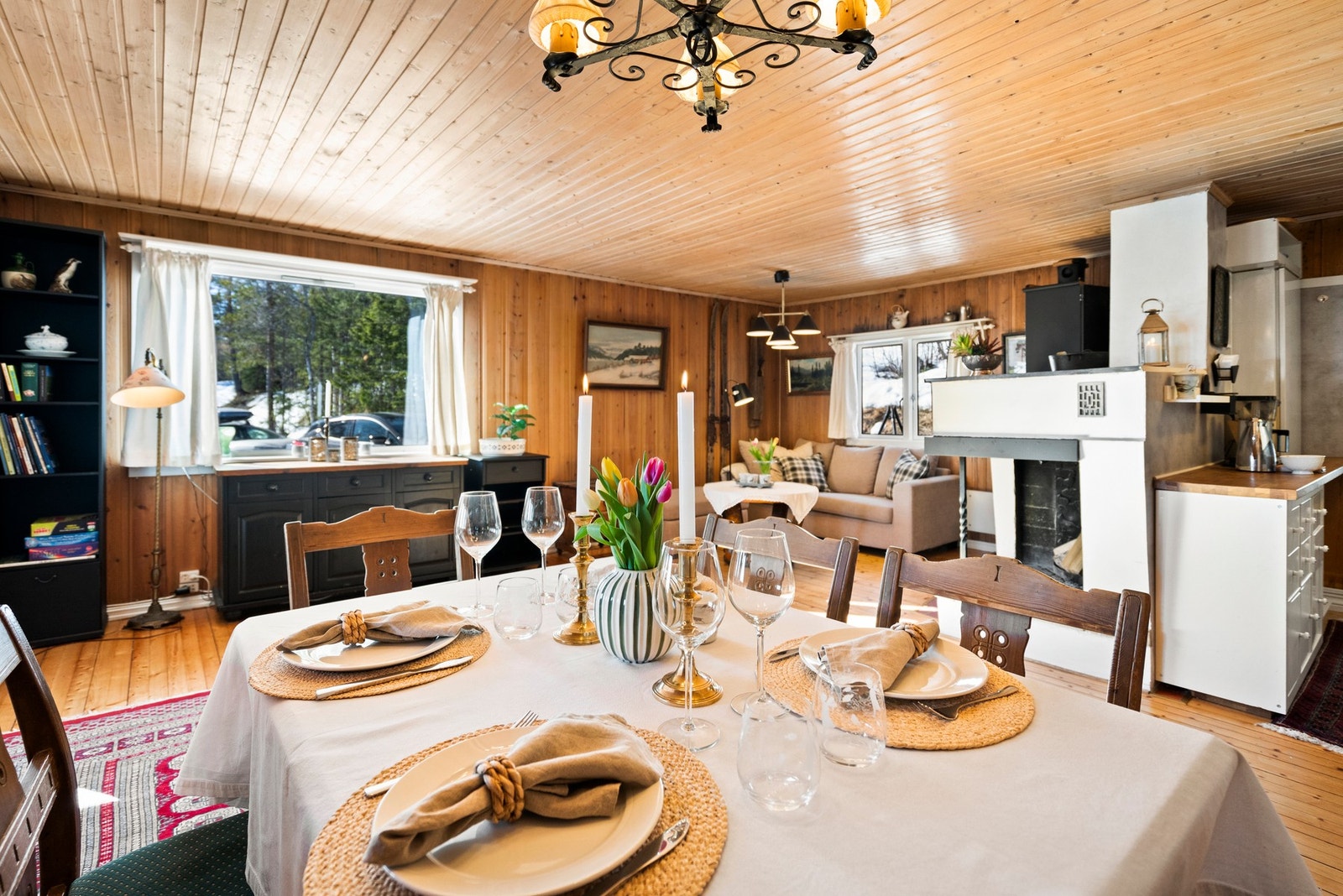 En hytte og hytteliv til å bli glad i. Galleribilde