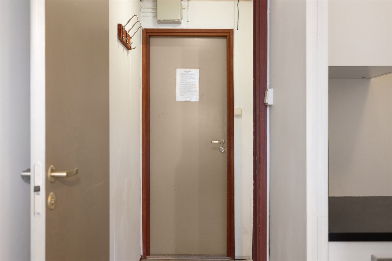 Entré til hybel. Galleribilde