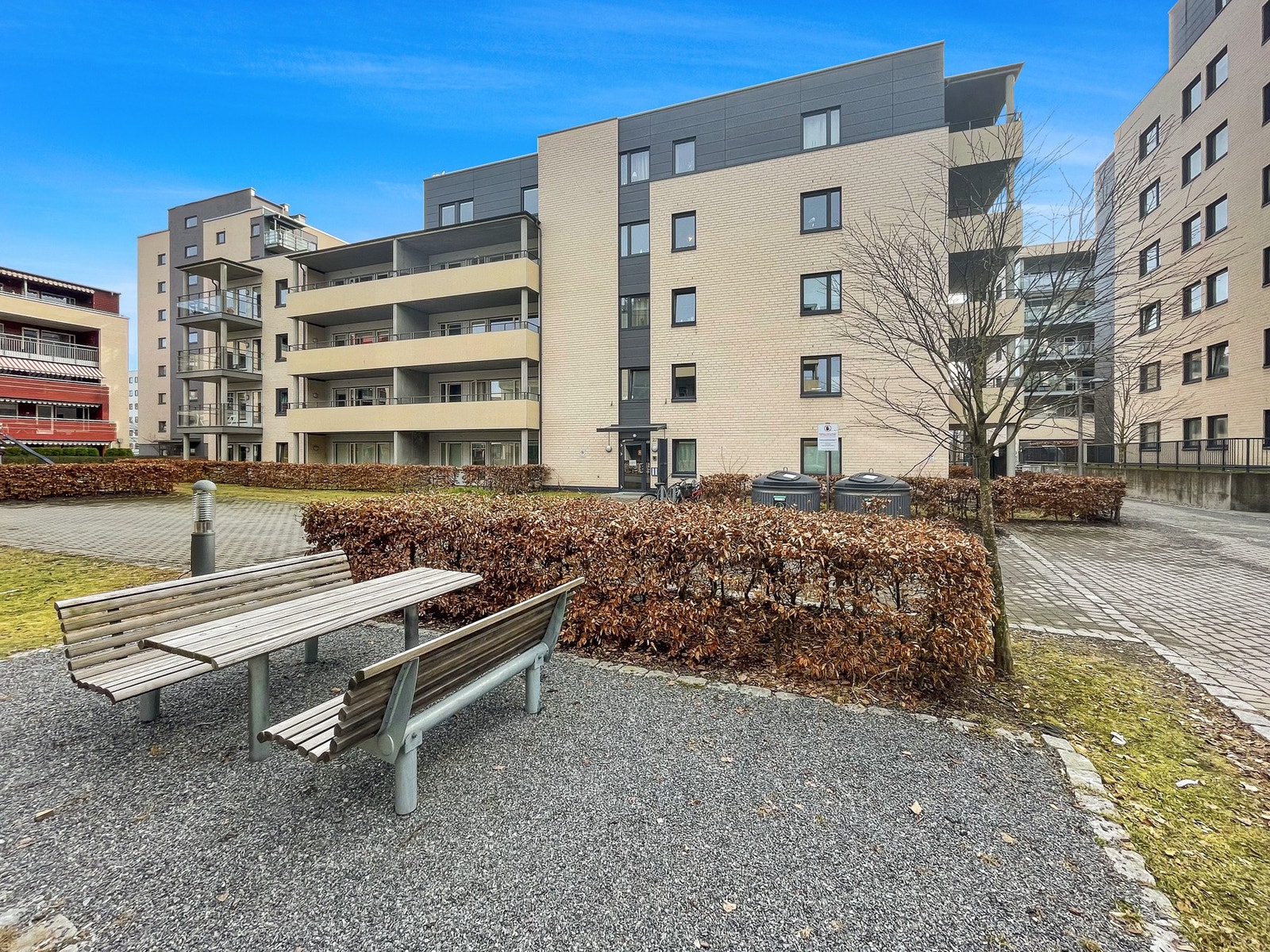 Pent opparbeidet sameie med flotte fellesarealer Galleribilde