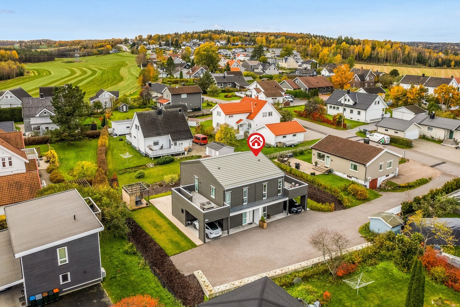 Boligområdet er stille og rolig, og det er trygt å la barn leke fritt. Galleribilde