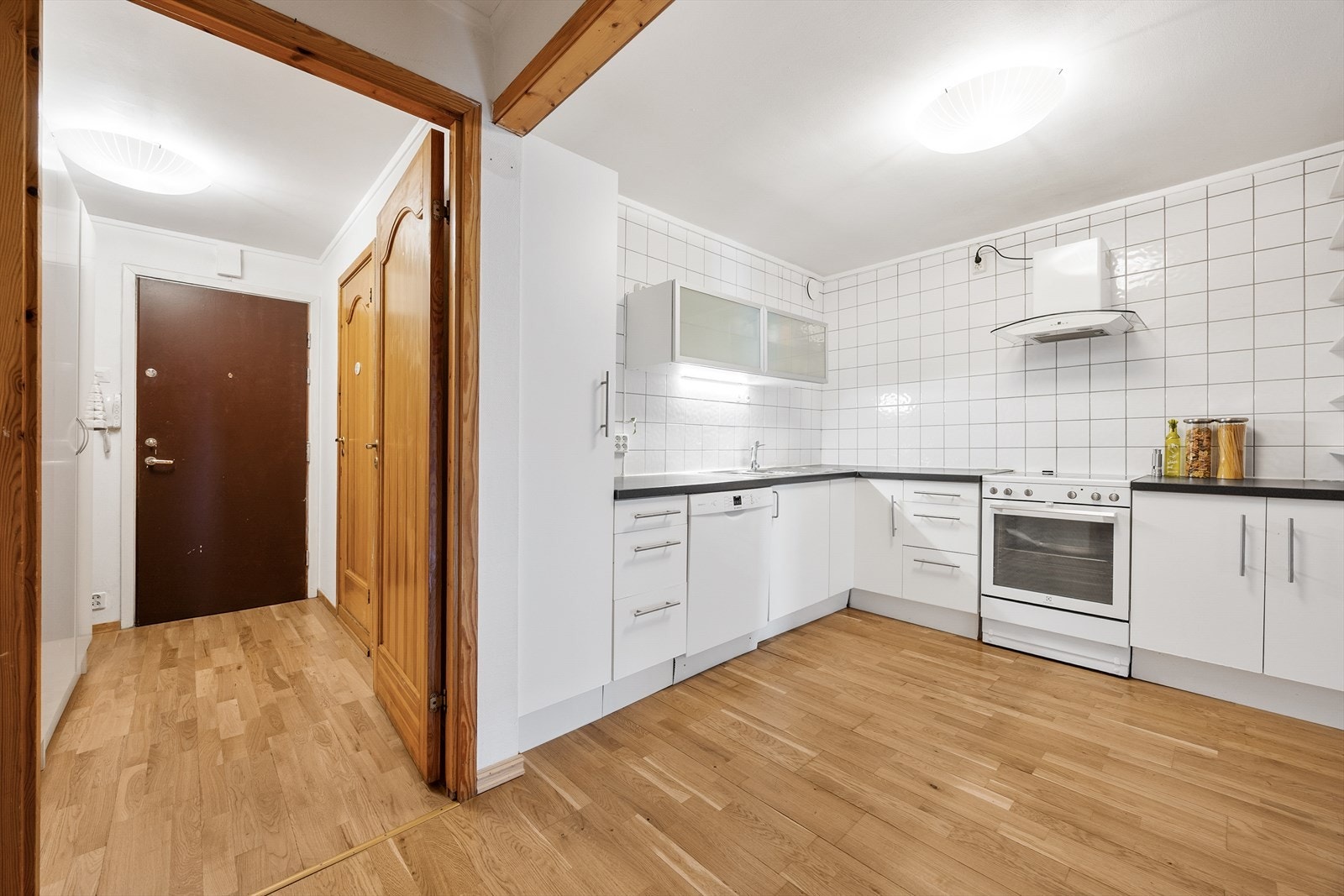 Videre inn til kjøkkenet Galleribilde