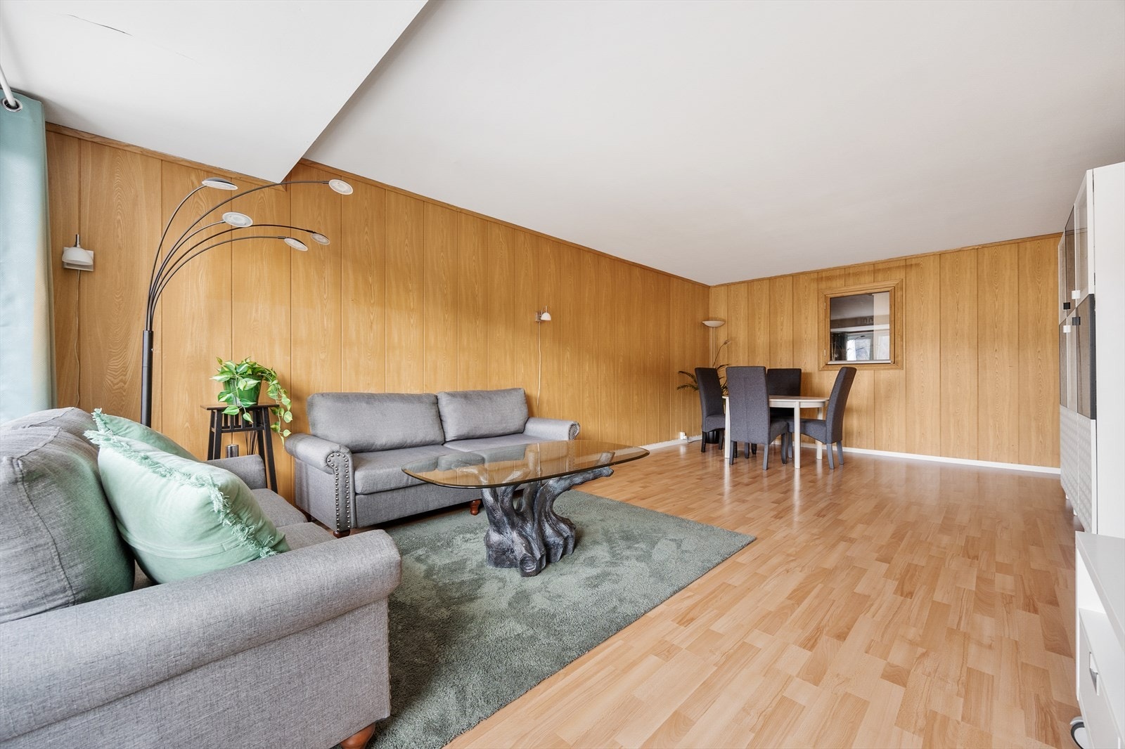 Leiligheten er moden for oppgradering - her kan man utforme boligdrømmen slik man ønsker Galleribilde