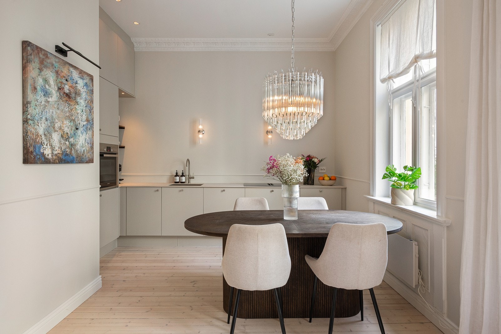 Lekkert og nyoppusset kjøkken fra HTH Galleribilde