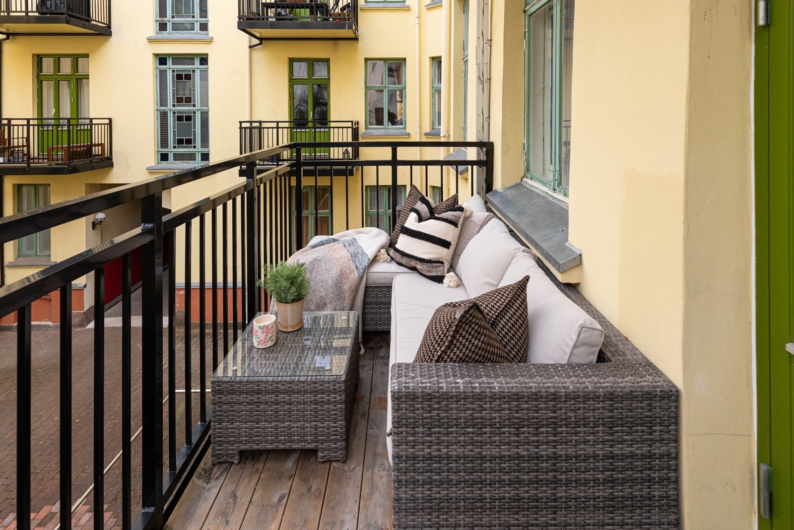 En klassisk og påkostet 2-roms leilighet med svært høy standard fra 2024/25 på beste Majorstuen Galleribilde