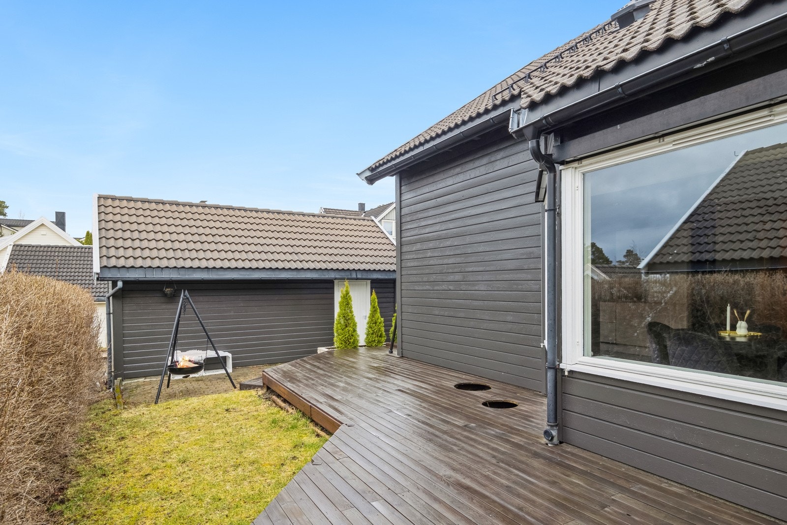 Her kan man enkelt innrede i ulike soner med ønsket utemøblement. Galleribilde