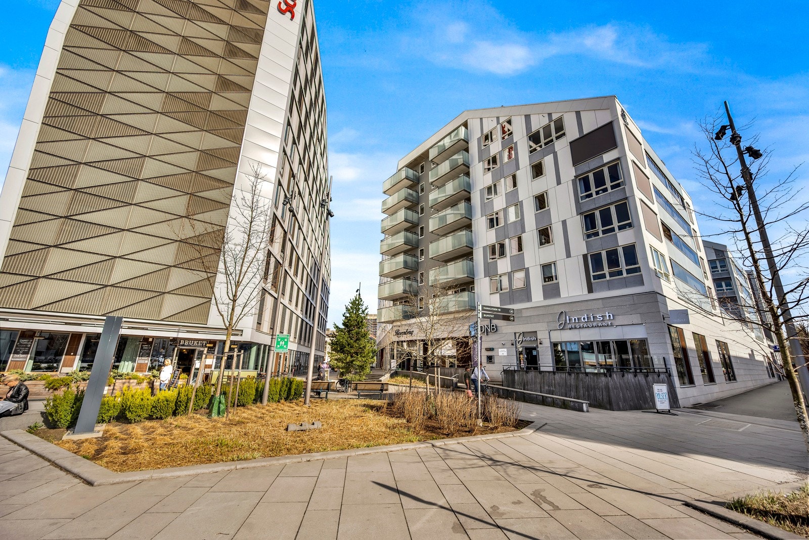 Portalen er et av byens mest moderne og urbane boligprosjekter, som ligger strategisk plassert mellom Nova Spektrum (tidligere varemessa) og Lillestrøm stasjon. Galleribilde