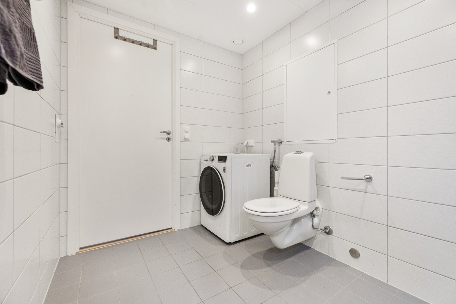 Opplegg for vaskemaskin. Galleribilde