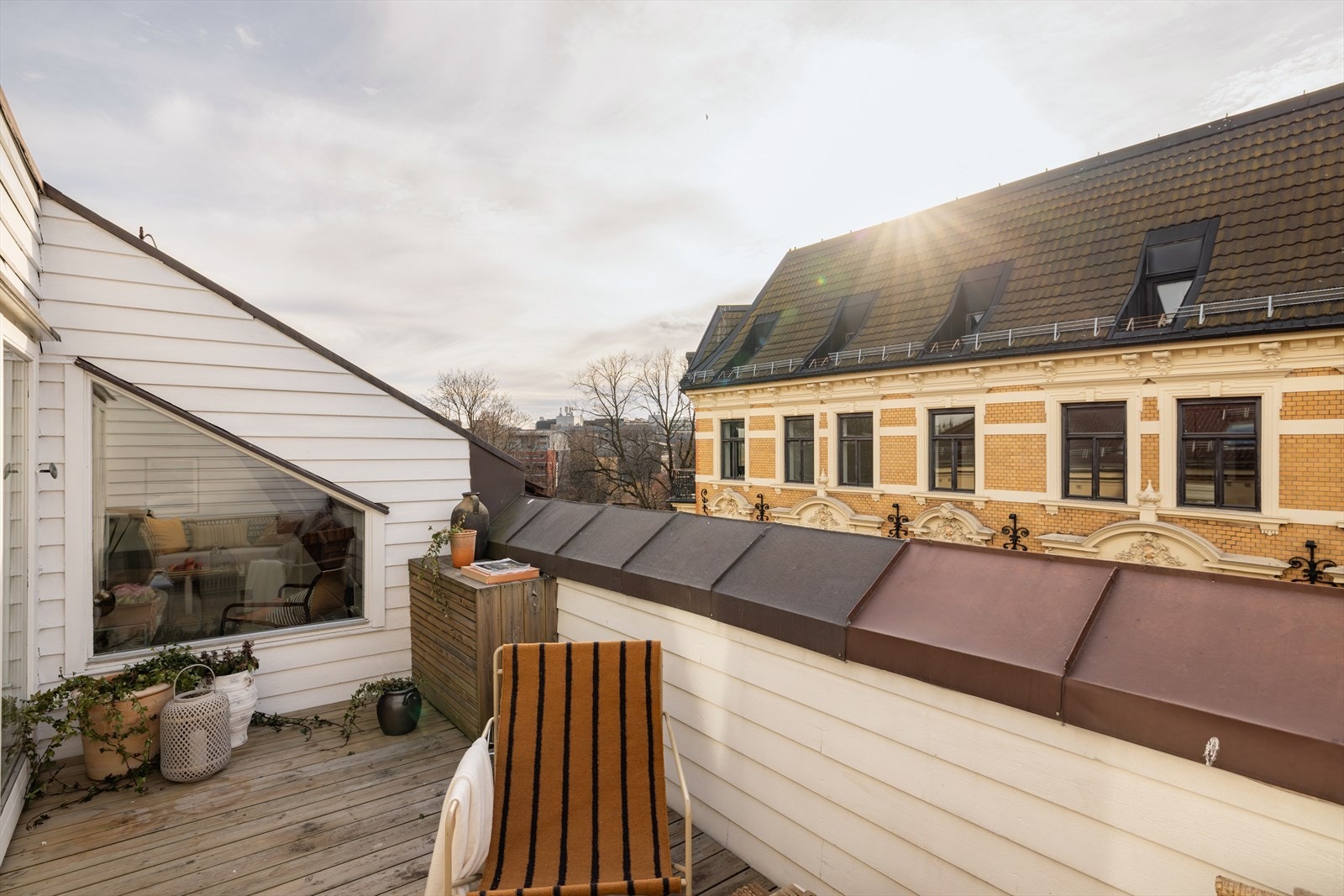 Her får du både utsikt og meget gode solforhold - perfekt for lange sommerkvelder med venner og familie. Galleribilde