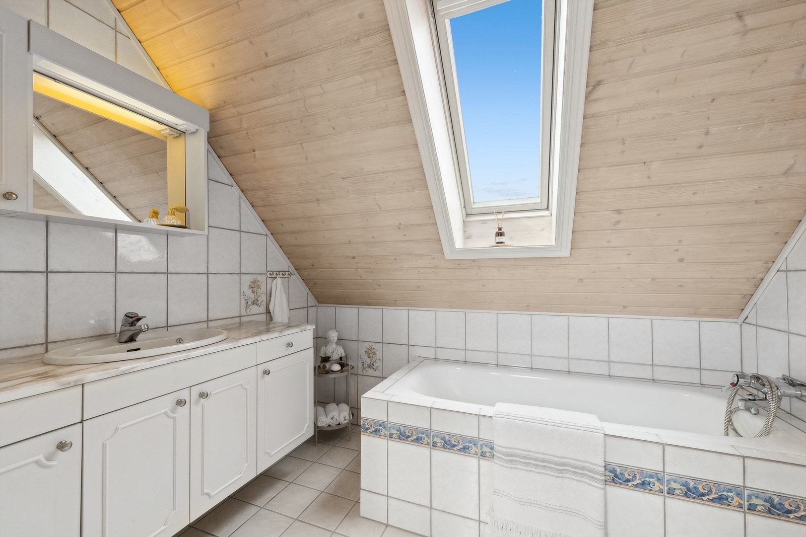 Baderom 1 i 2. etasje Galleribilde