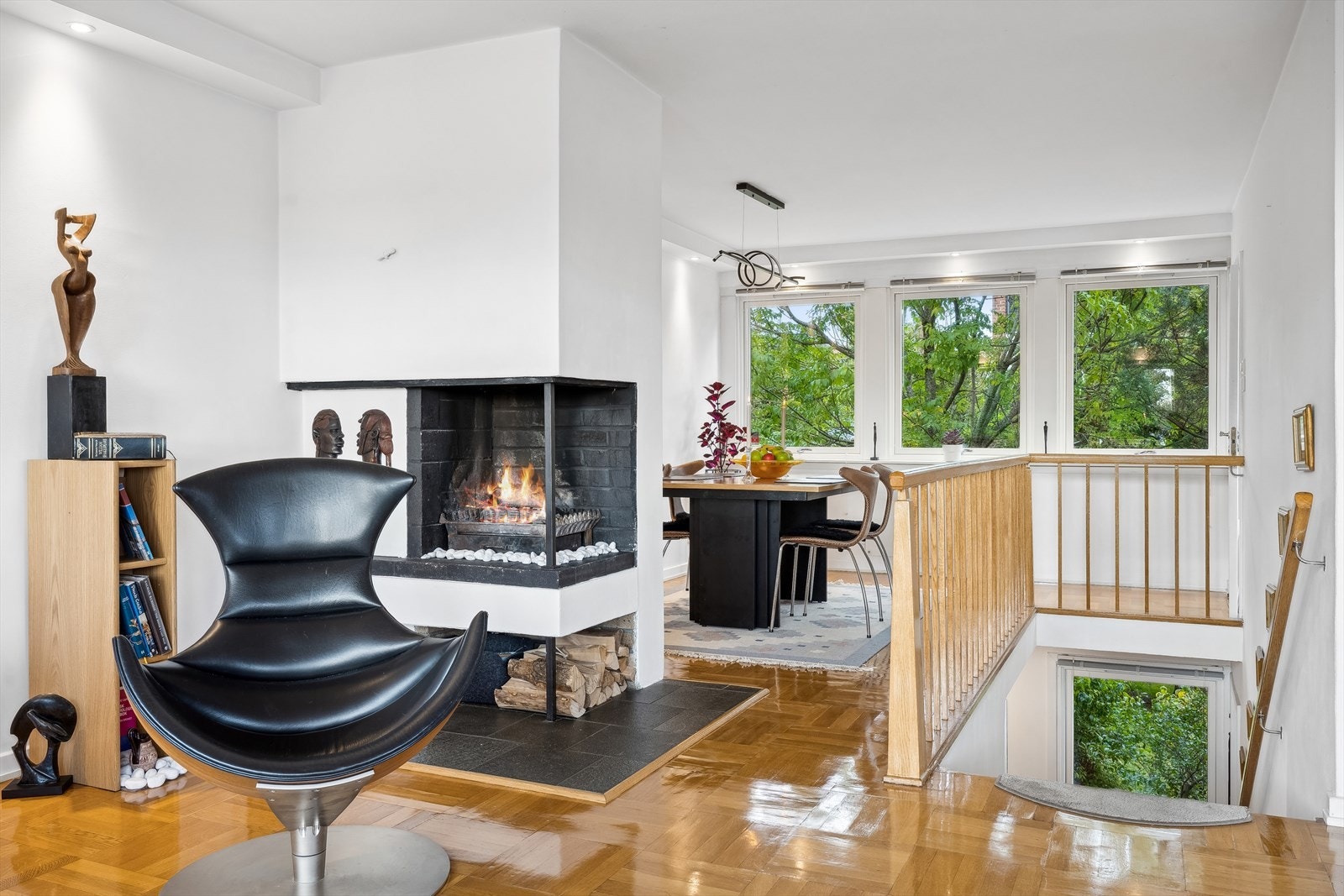 Her er det god plass til å invitere venner og familie på hyggelige sammenkomster Galleribilde