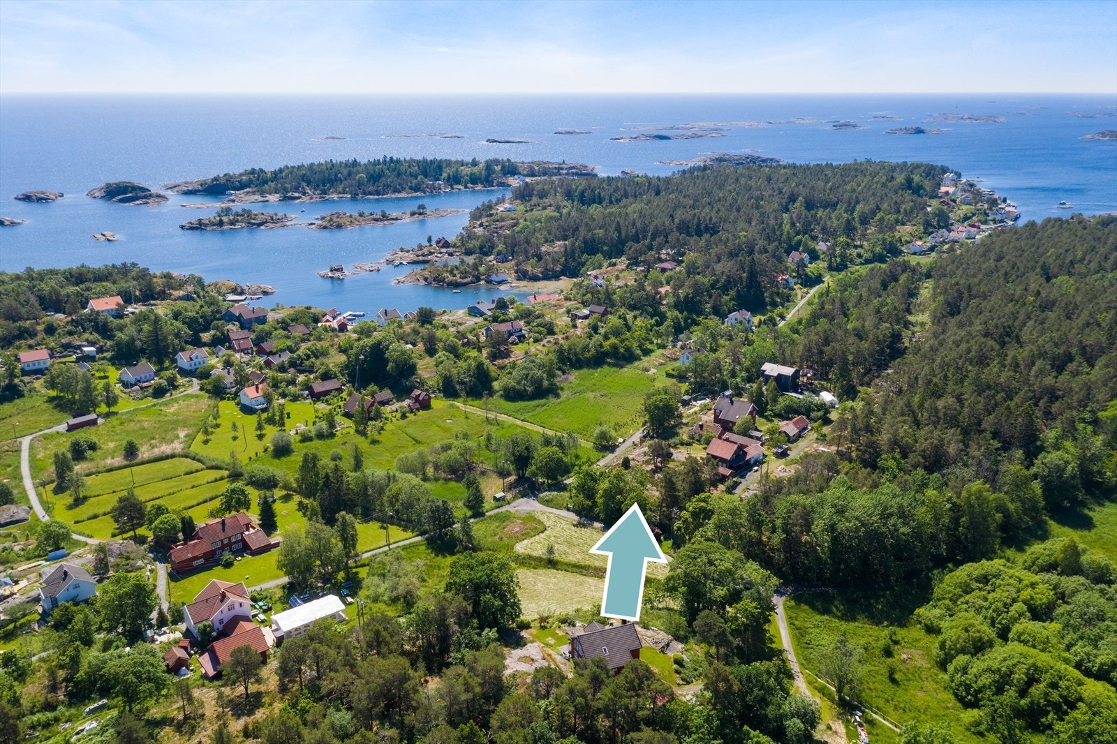 Boligtomt ytterst i skjærgården i Tvedestrand - tilgang til vann/avløp/strøm Galleribilde