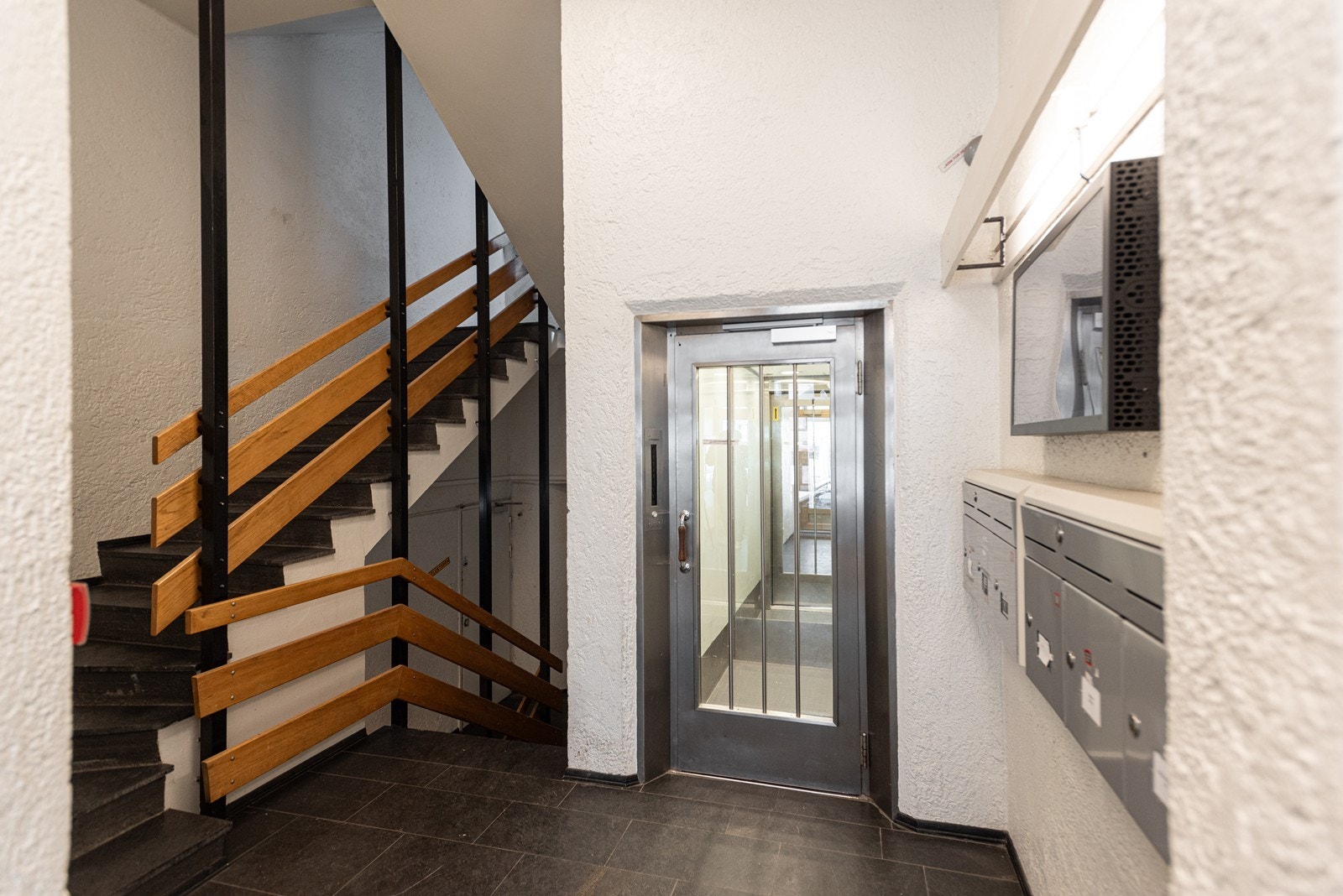 Heis i bygget Galleribilde