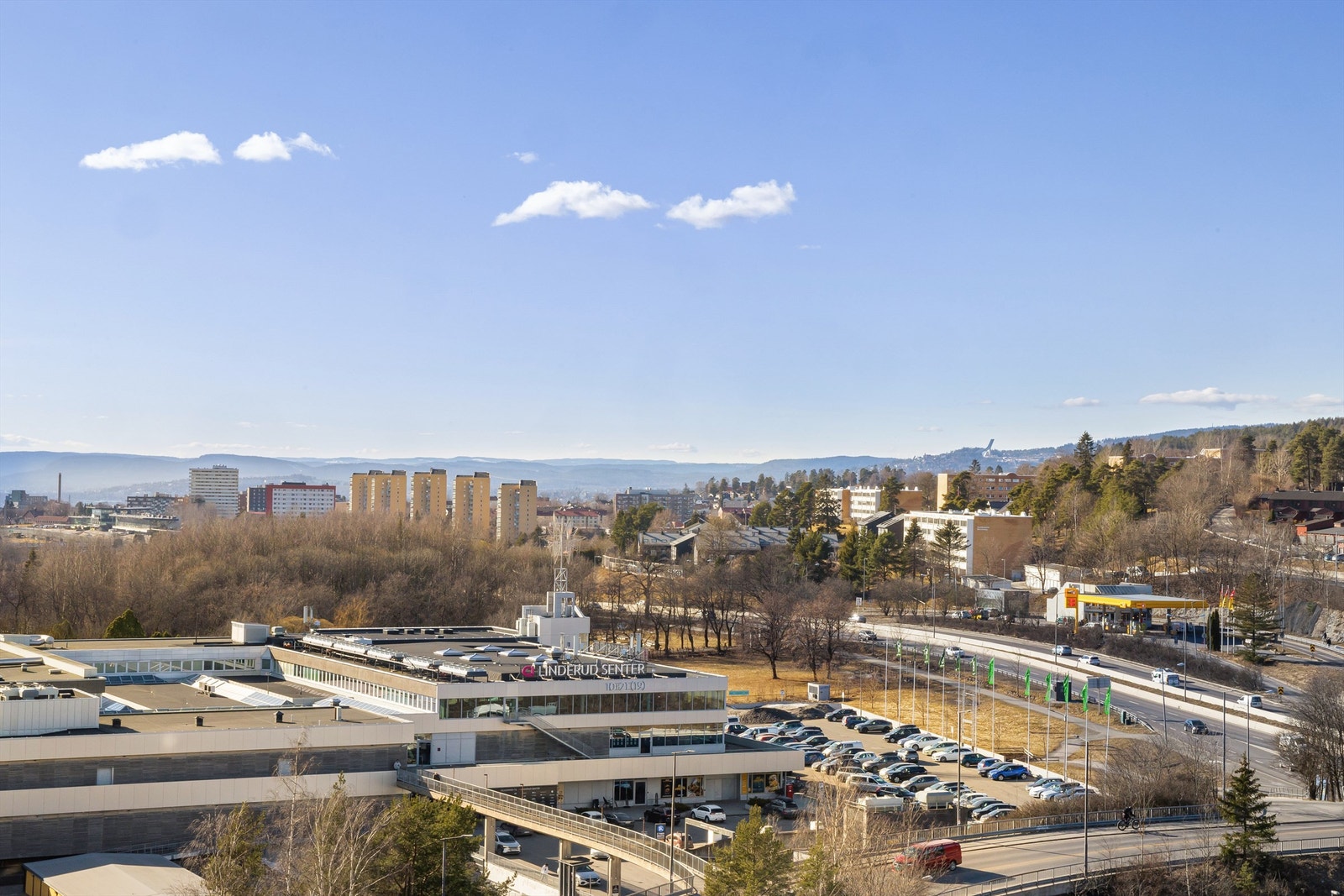 Utsikt fra balkong. Galleribilde