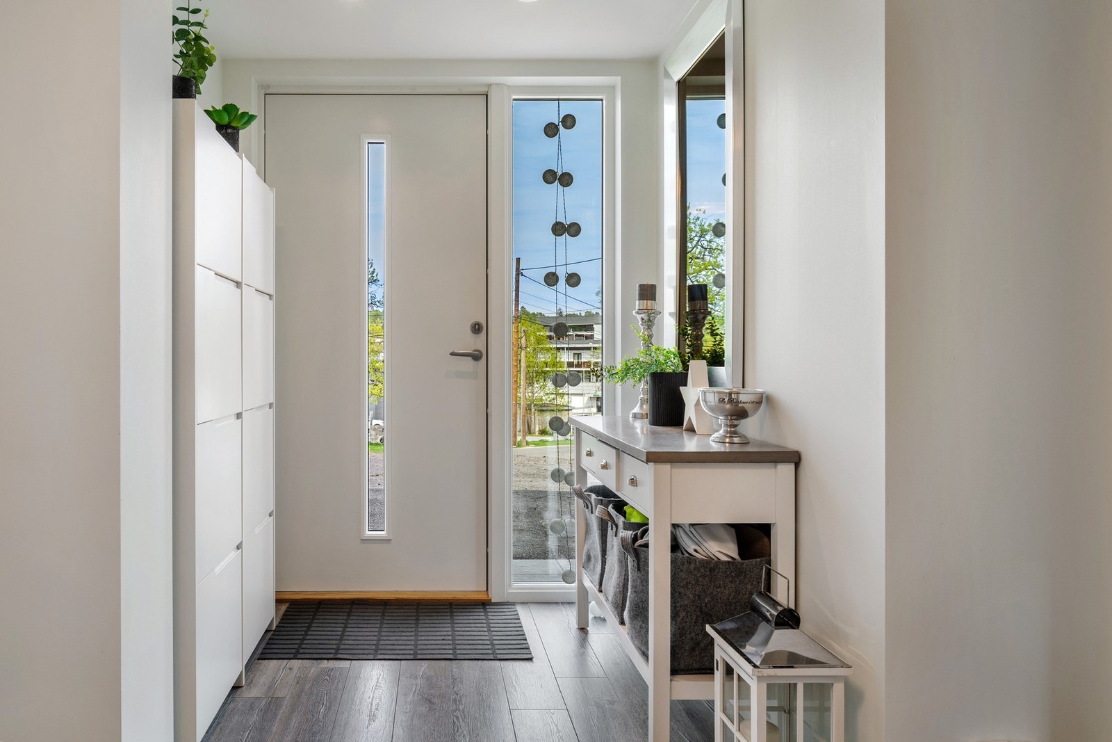 Entré/Hall 1. etg. Galleribilde