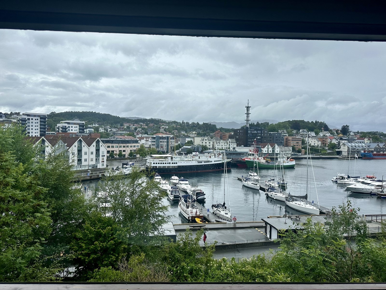 Utsiktsbilete frå stova Galleribilde