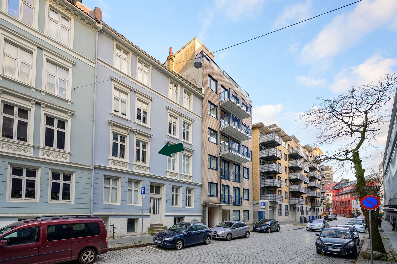 God beliggenhet i 2 etasje i bygget. Galleribilde