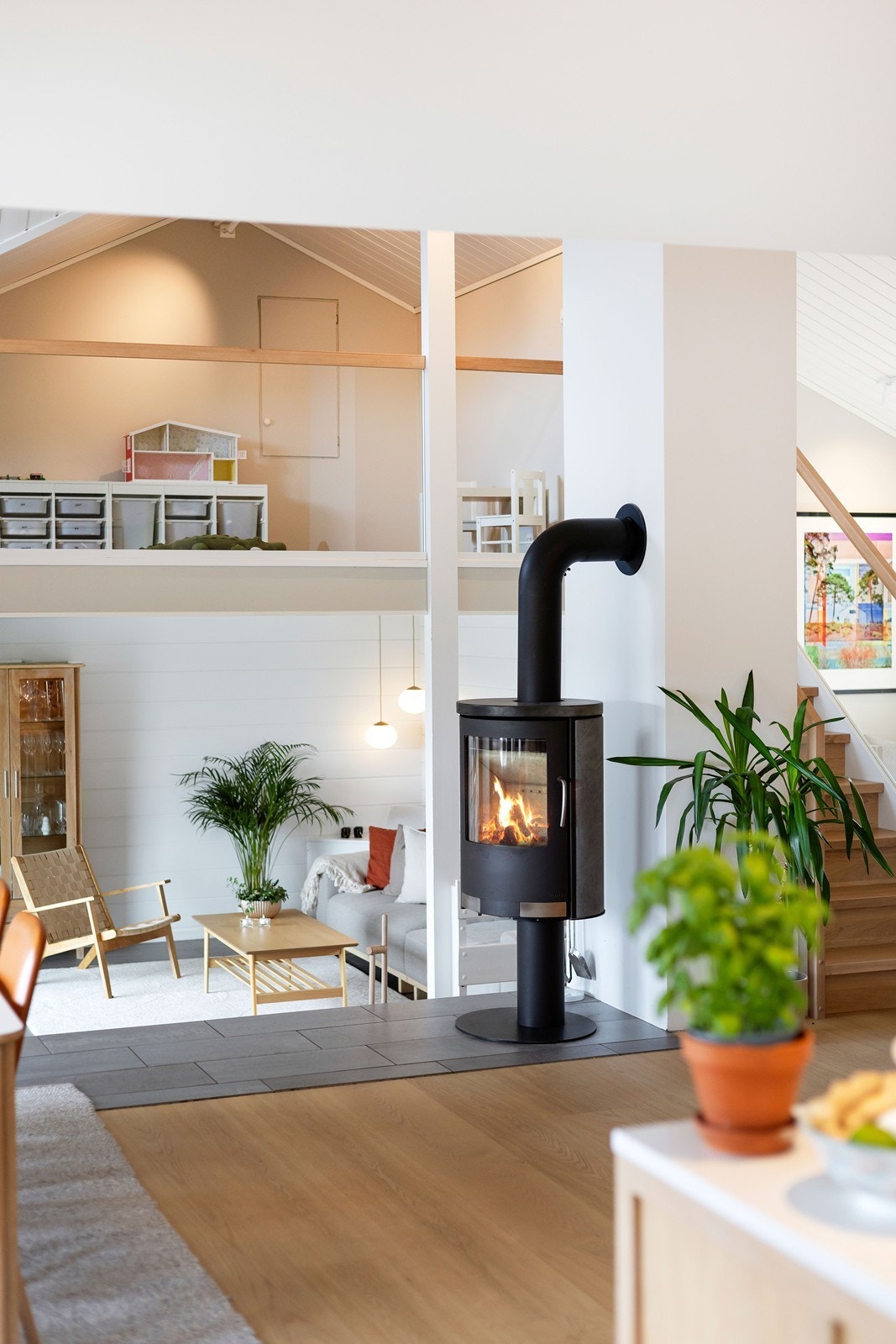1. etasje - Åpning himling til loftstue. Galleribilde