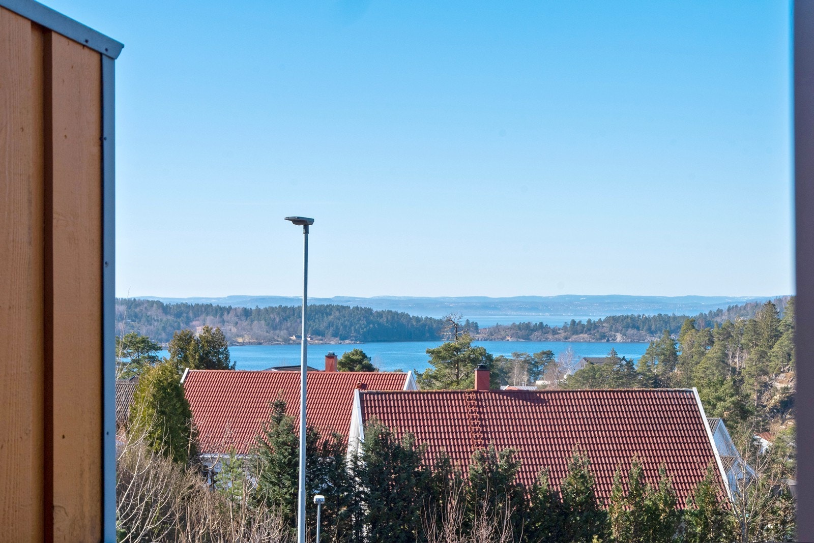 Idylliske omgivelser og under 5 min. kjøretur til Son sentrum. Galleribilde