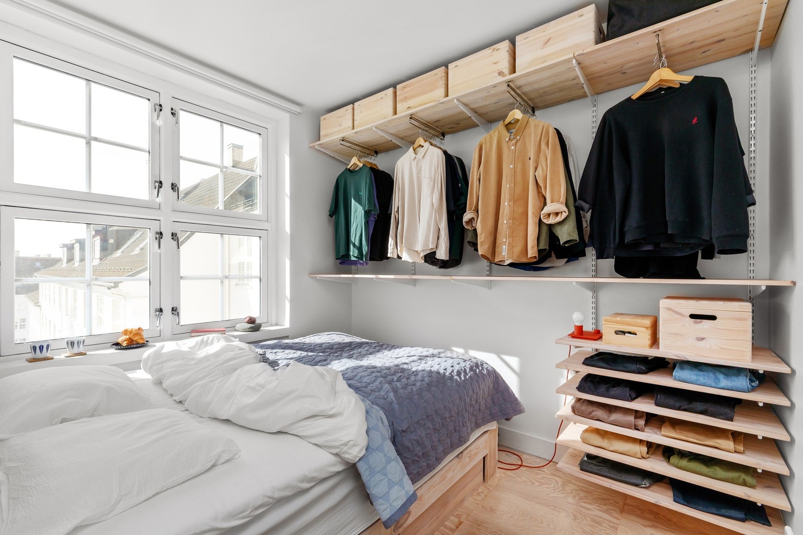 Soverommet er lys og attraktiv farge som står i stil med resten av leiligheten. Galleribilde