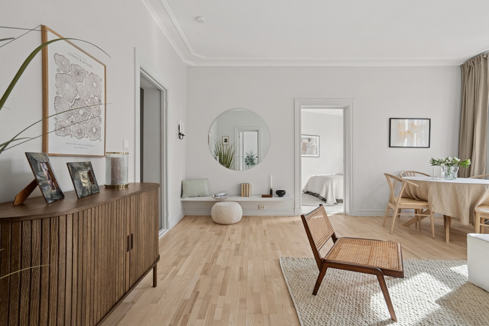 God takhøyde på ca. 2,73 m. Galleribilde